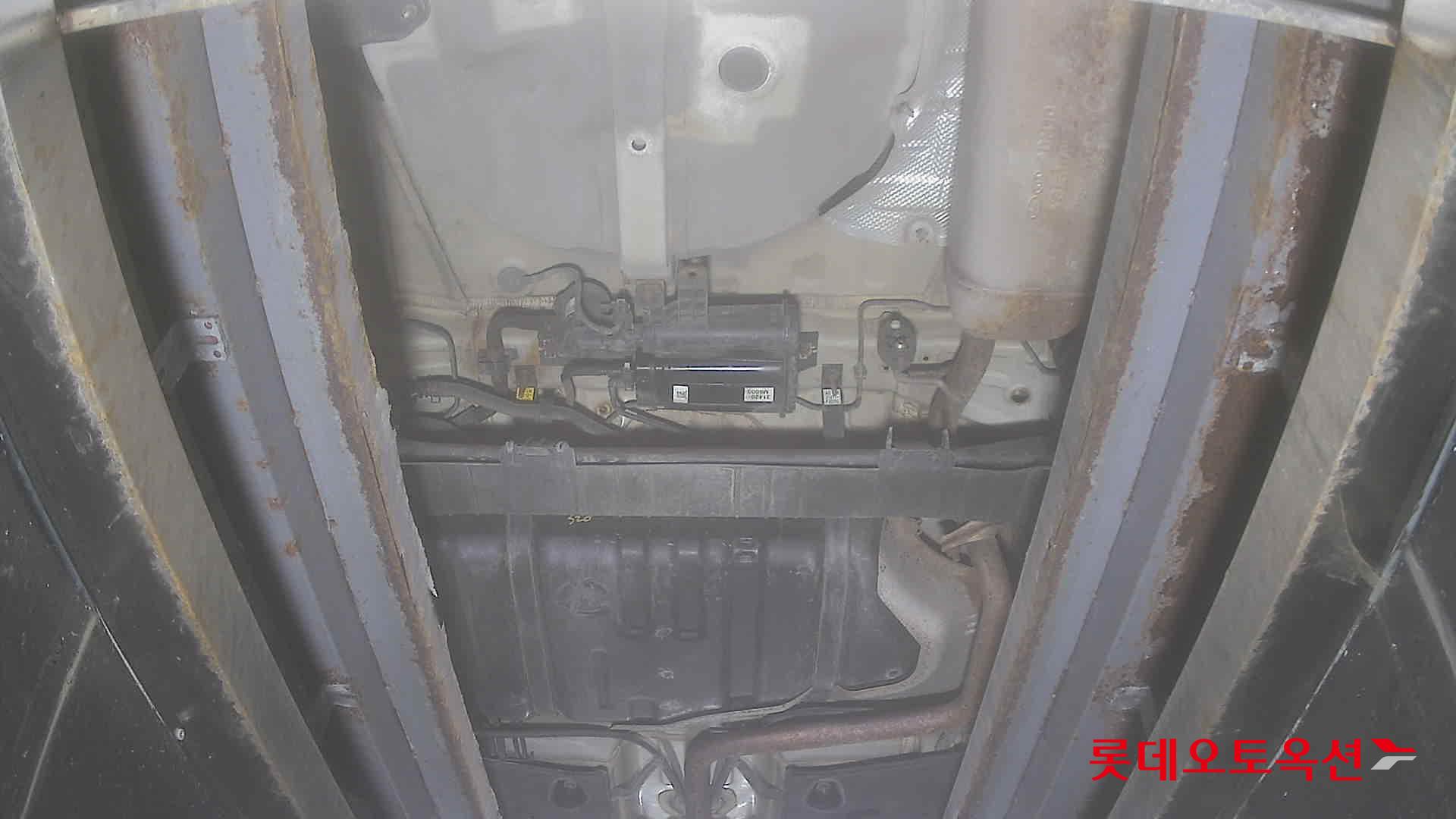 2020 - Hyundai AVANTE