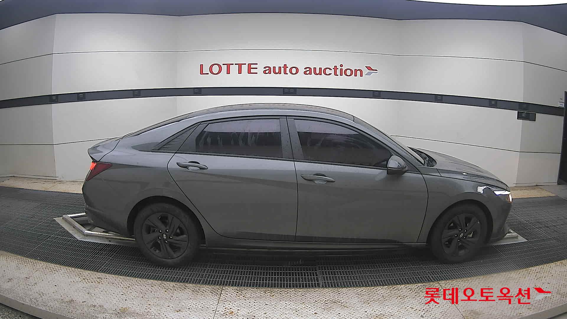 2021 - hyundai avante