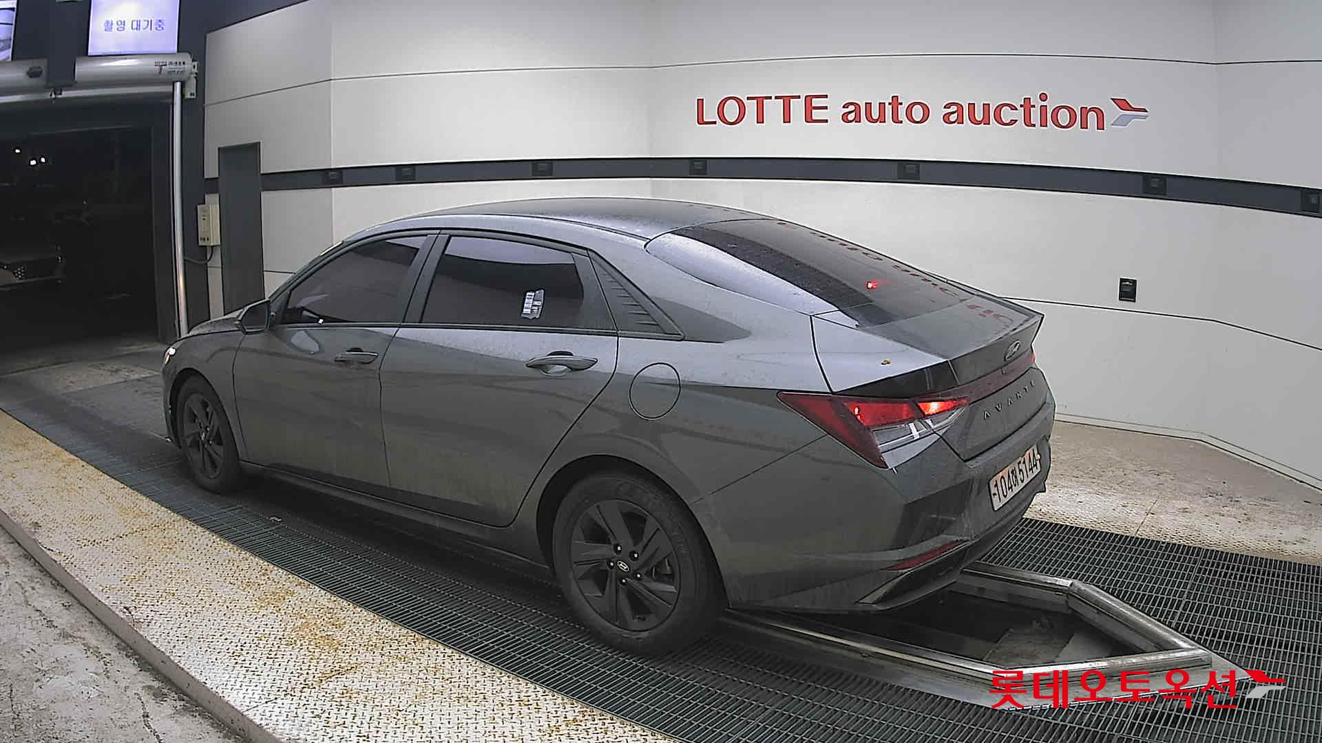 2021 - hyundai avante