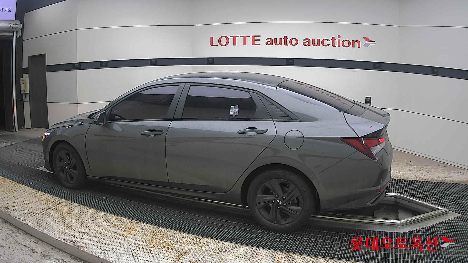 2021 - hyundai avante