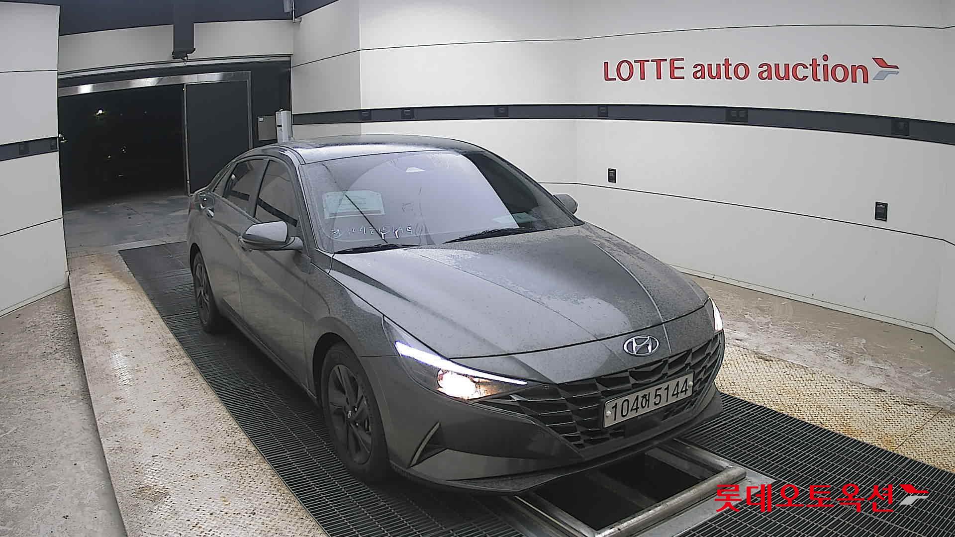 2021 - hyundai avante