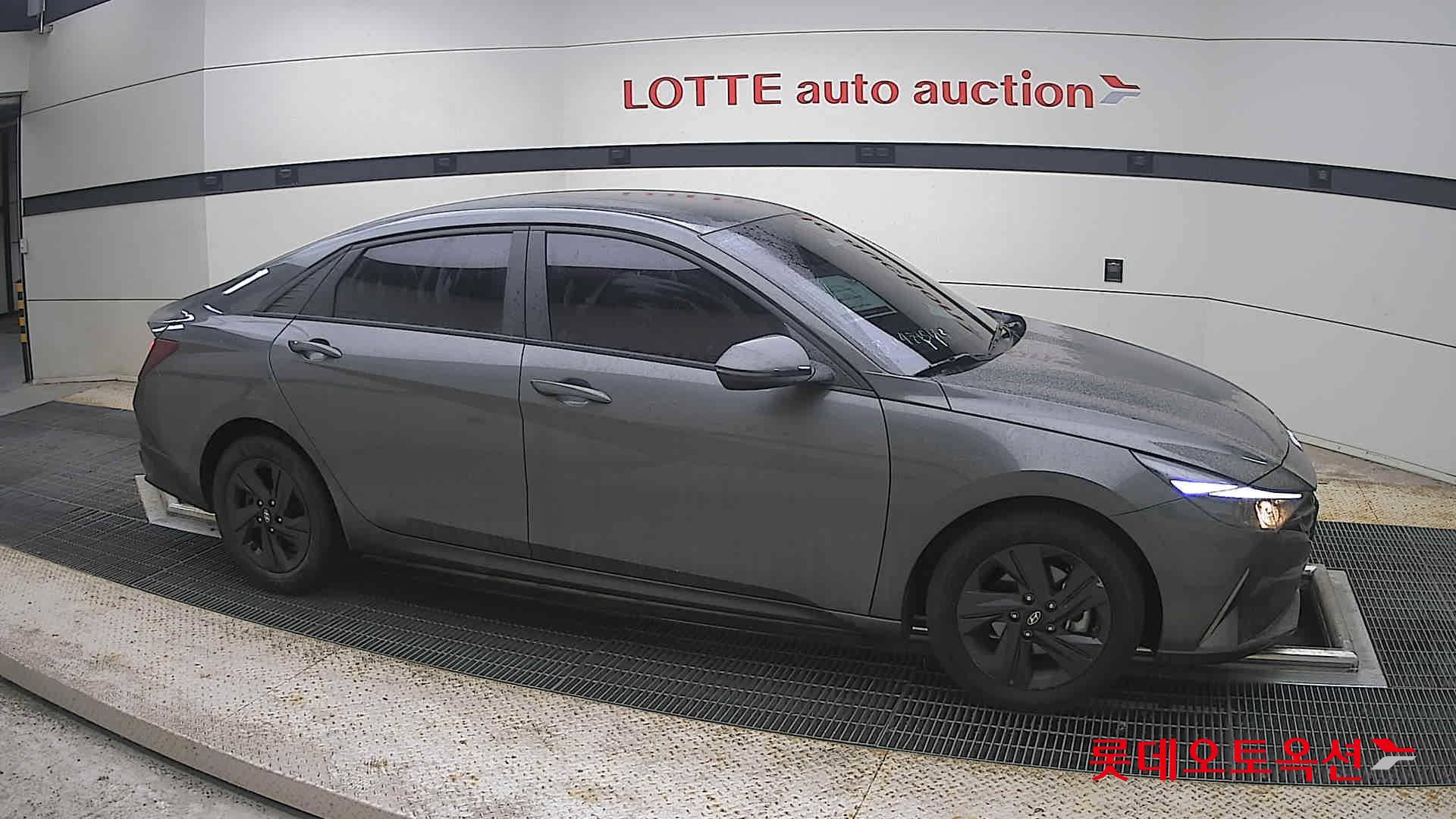 2021 - hyundai avante