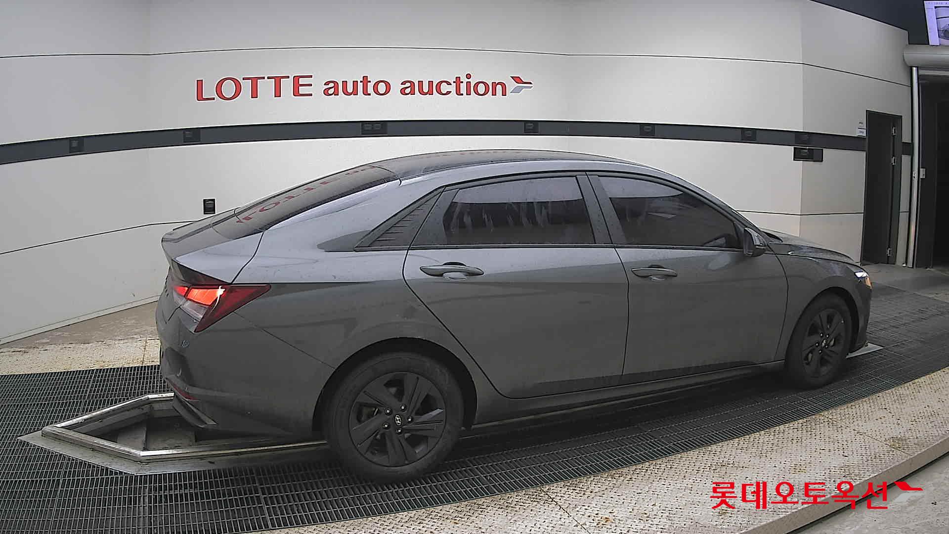 2021 - hyundai avante