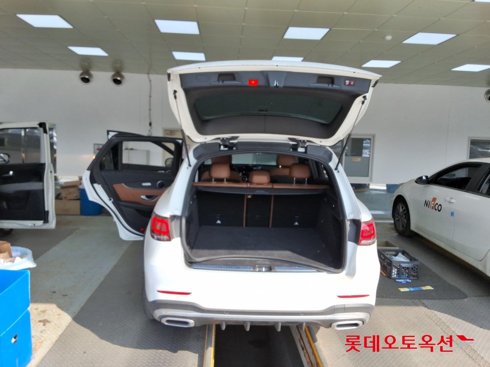 Mercedes-Benz GLC-Class - 9