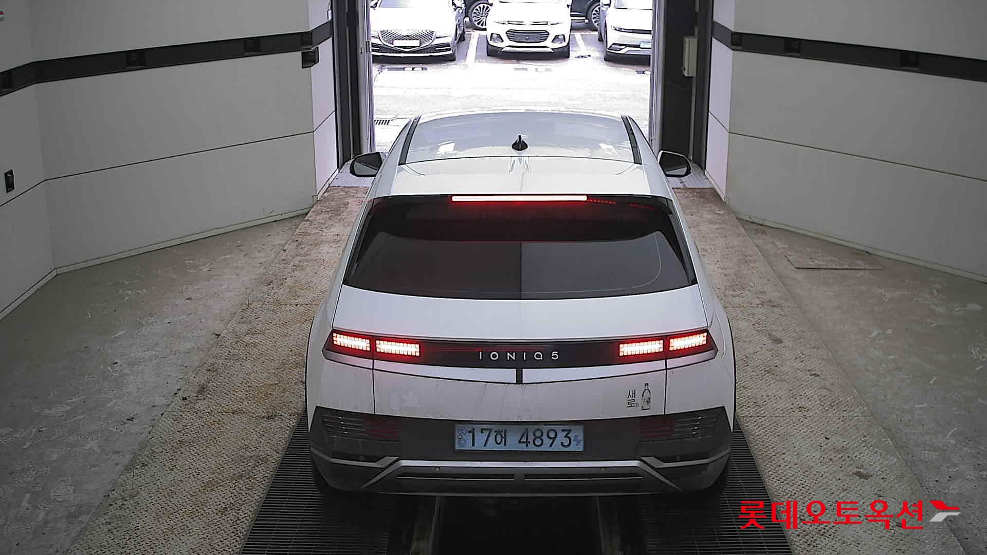 هيونداي أيونيك 5 2022 - صورة 17