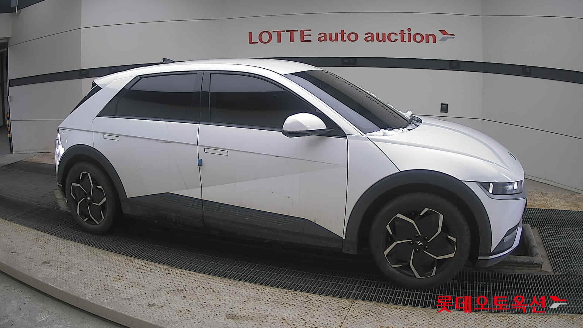 هيونداي أيونيك 5 2022 - صورة 22