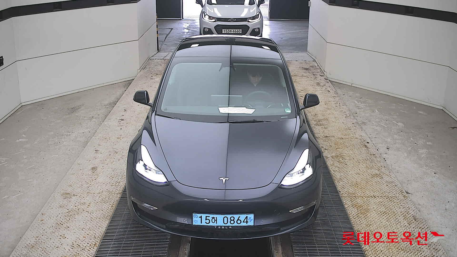 TESLA MODEL 3 (E) RANGE