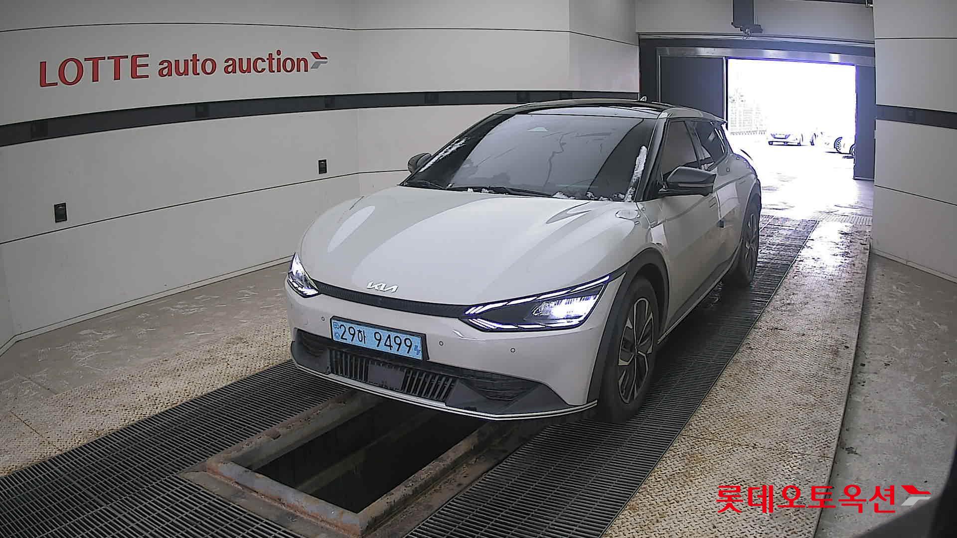 Kia EV6 2022 - Image 10