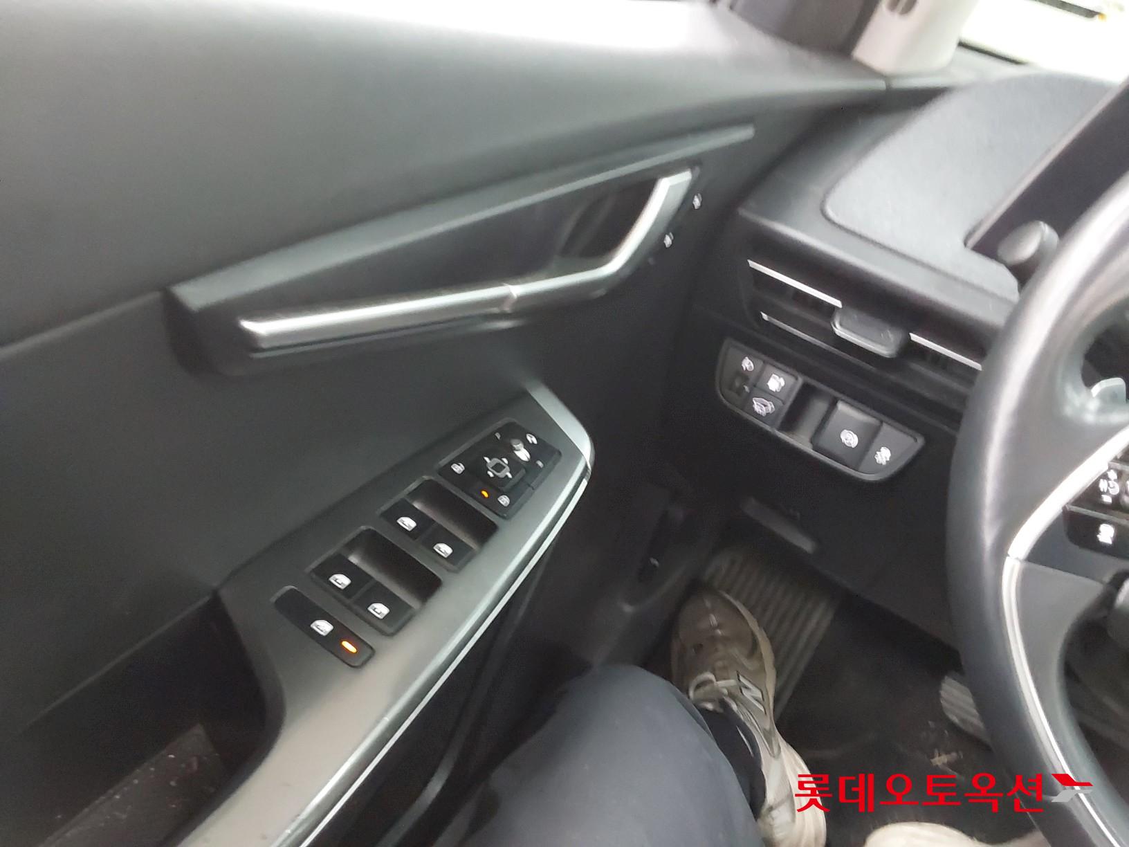 Kia EV6 2022 - Image 29