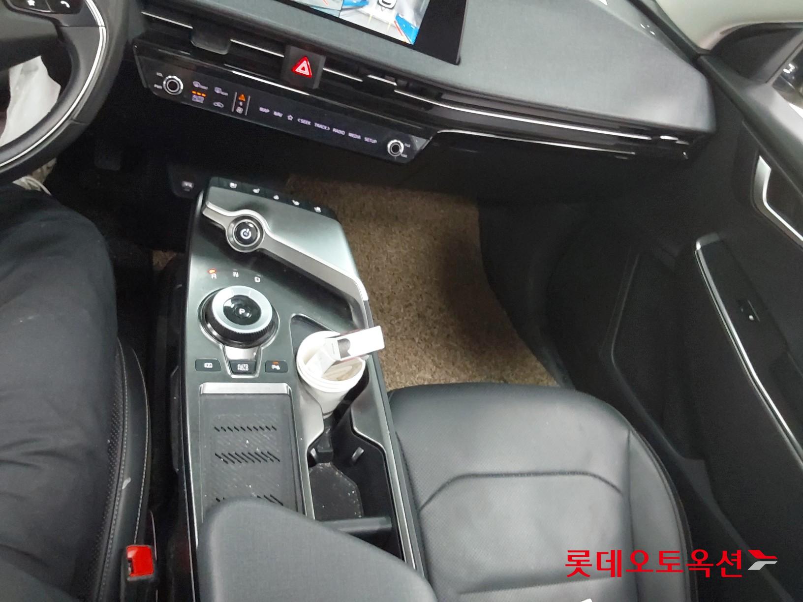 Kia EV6 2022 - Image 35