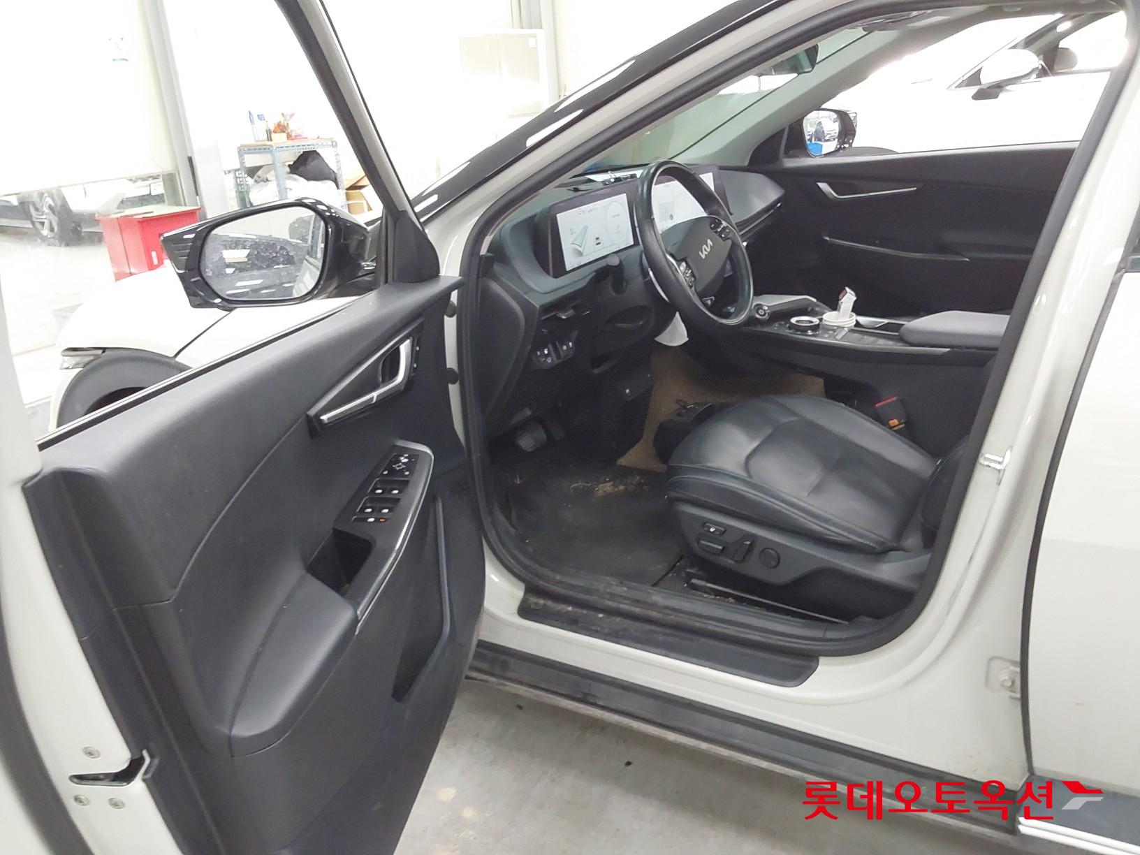 Kia EV6 2022 - Image 37