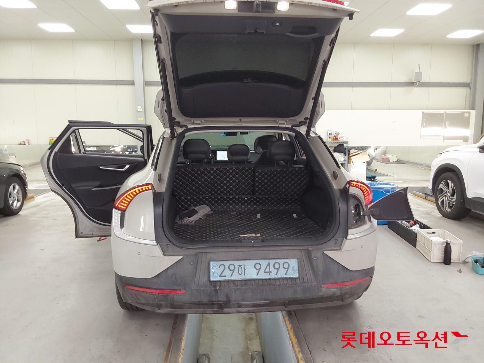 Kia EV6 2022 - Image 9