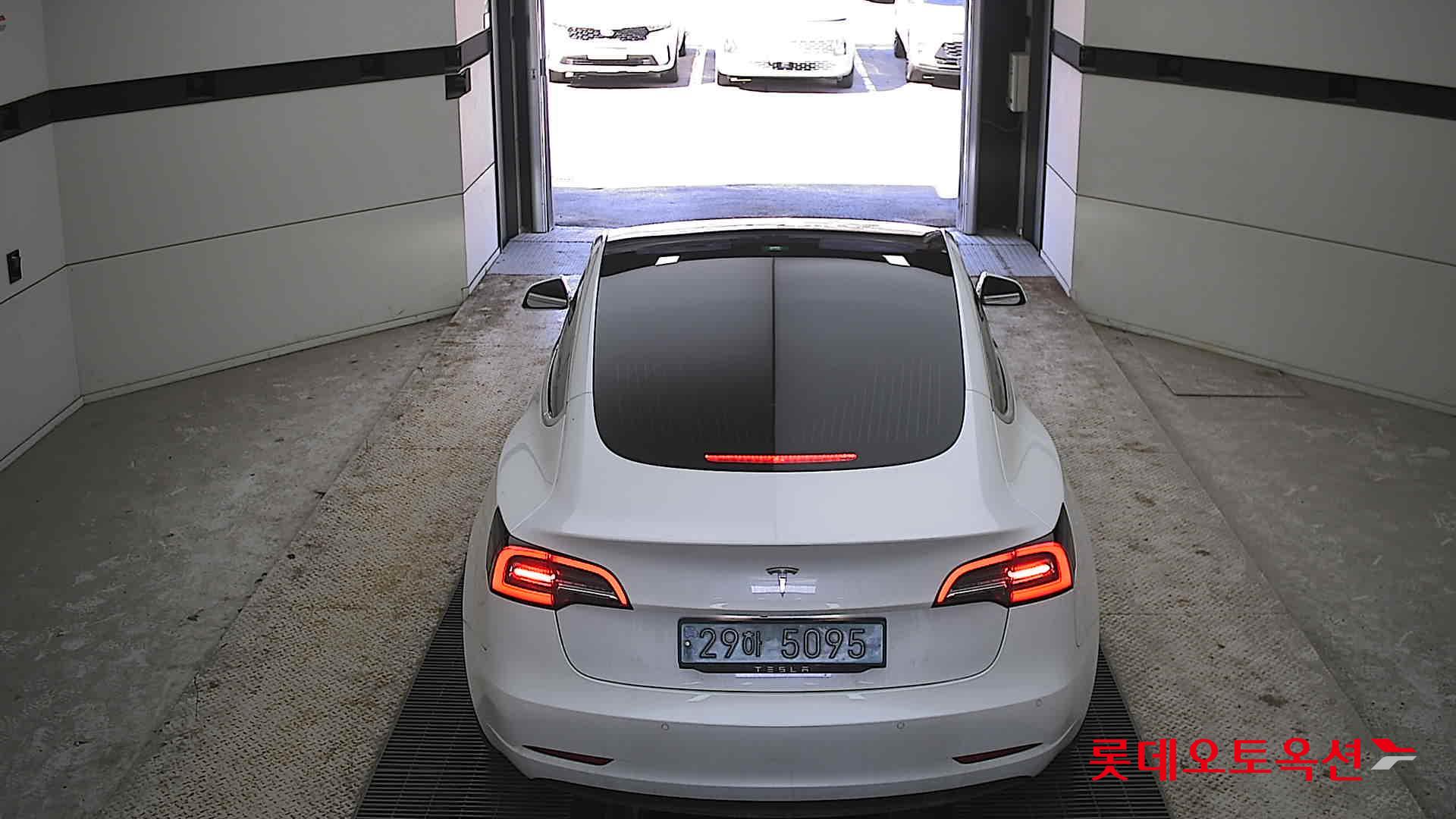 Tesla Model 3 Standard Range Plus RWD 2020 Pearl White Multi-coat из Кореи, фото 5