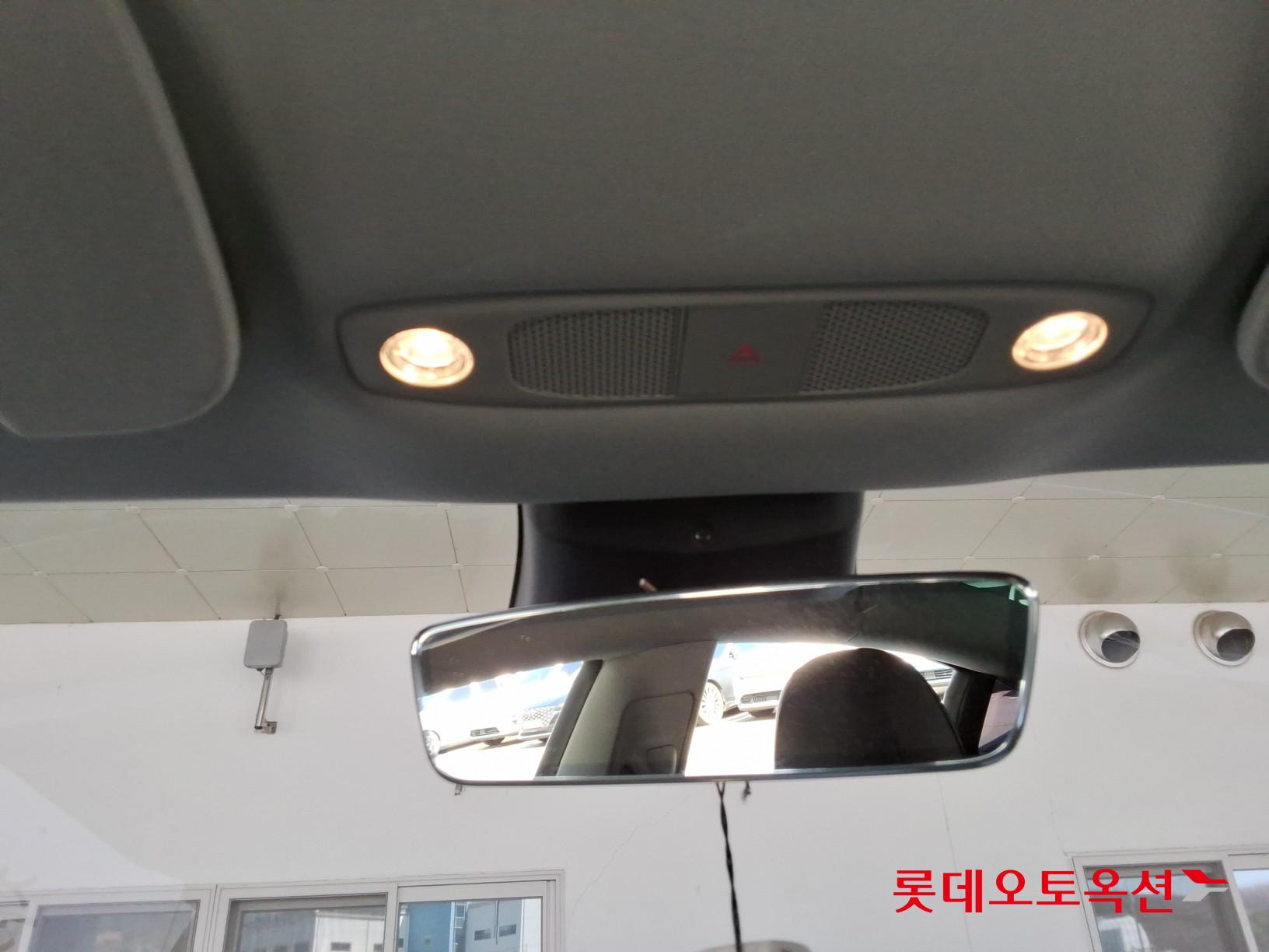 Tesla Model 3 Standard Range Plus RWD id 3816434 из Кореи 33