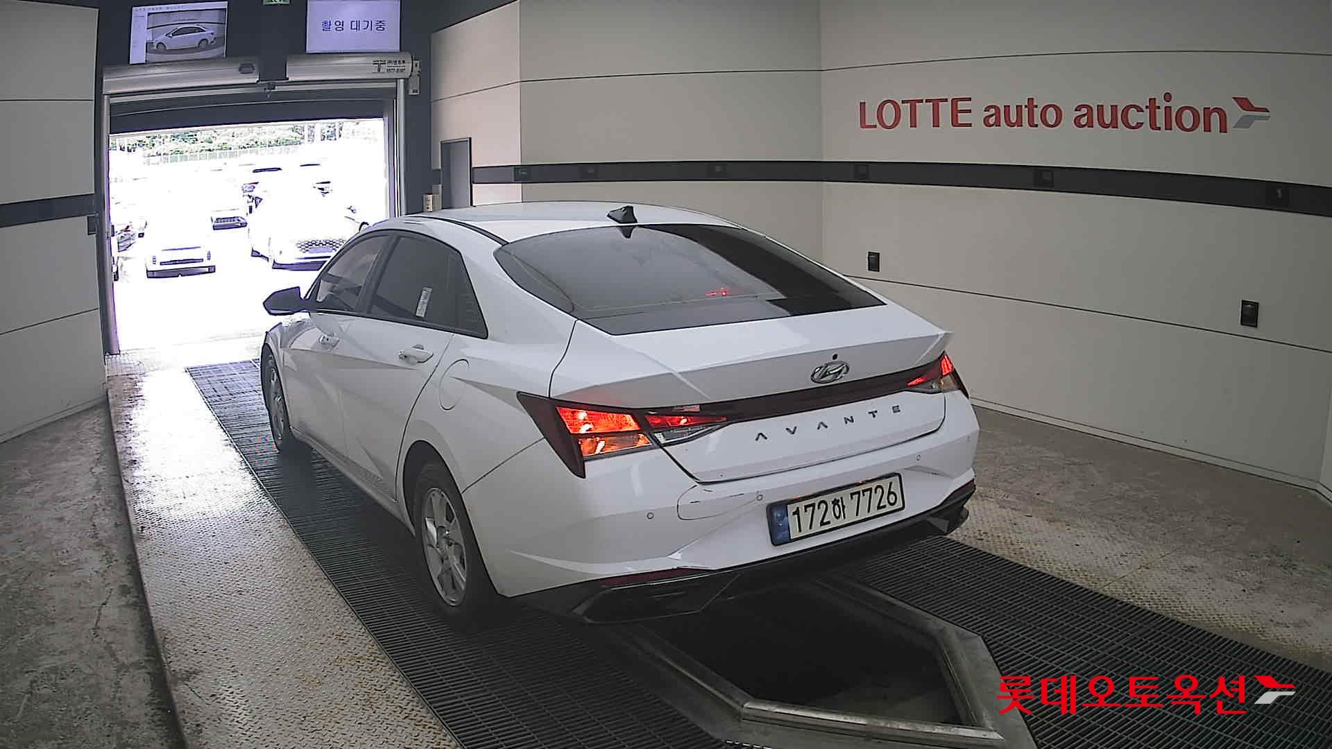 2023 - hyundai avante