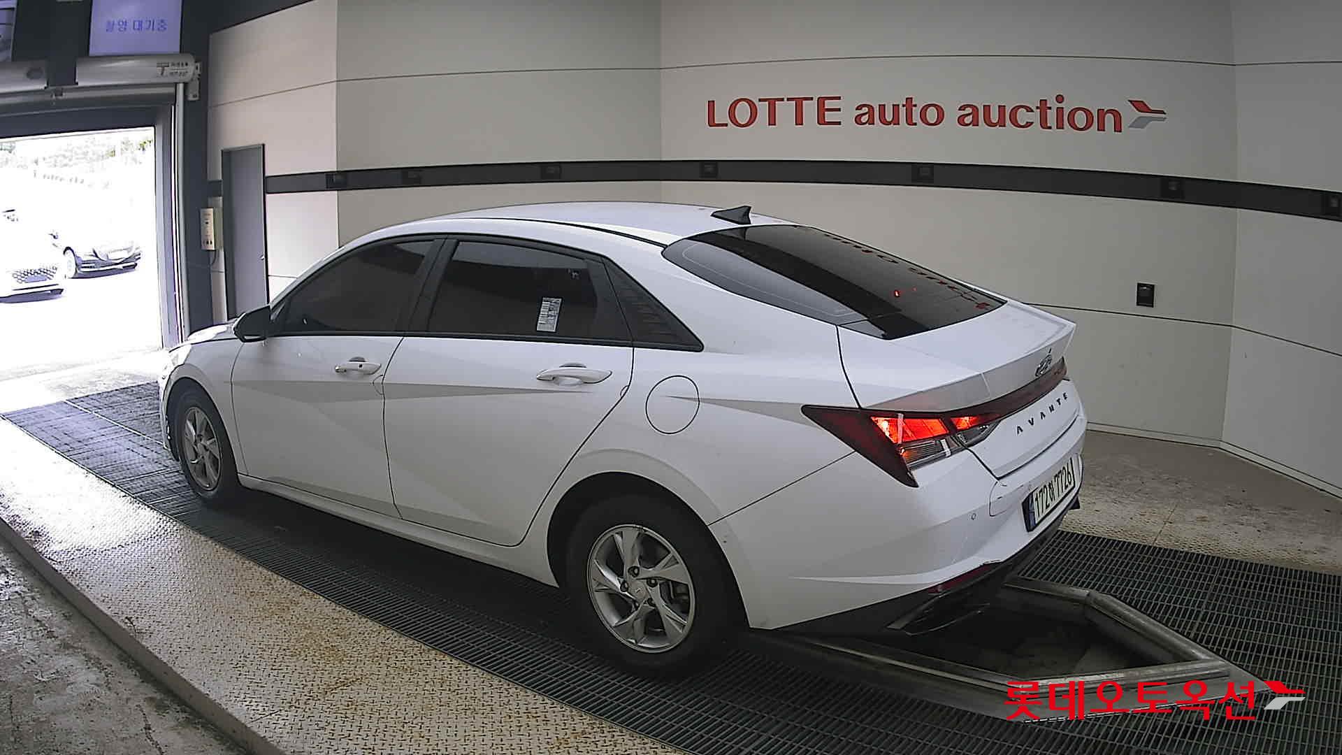 2023 - hyundai avante