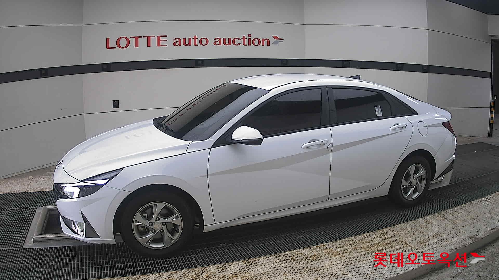 2023 - hyundai avante