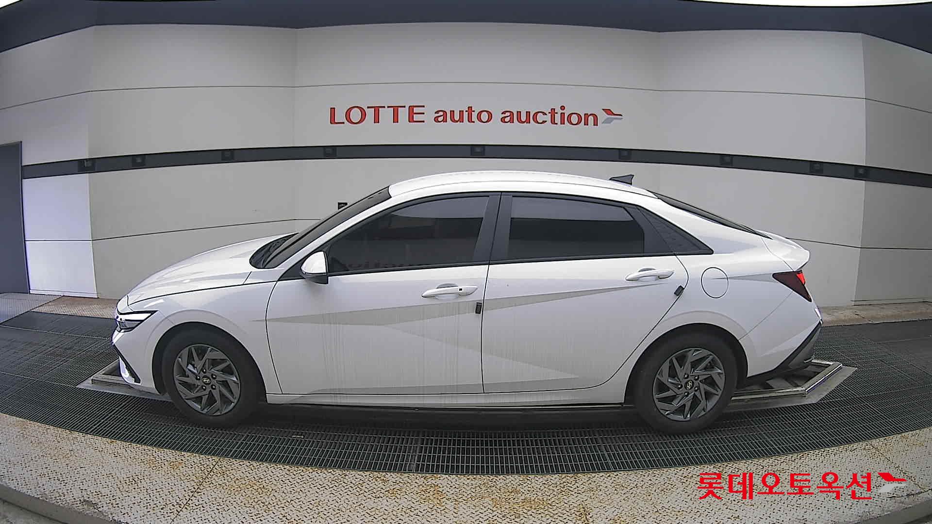 2024 - hyundai avante