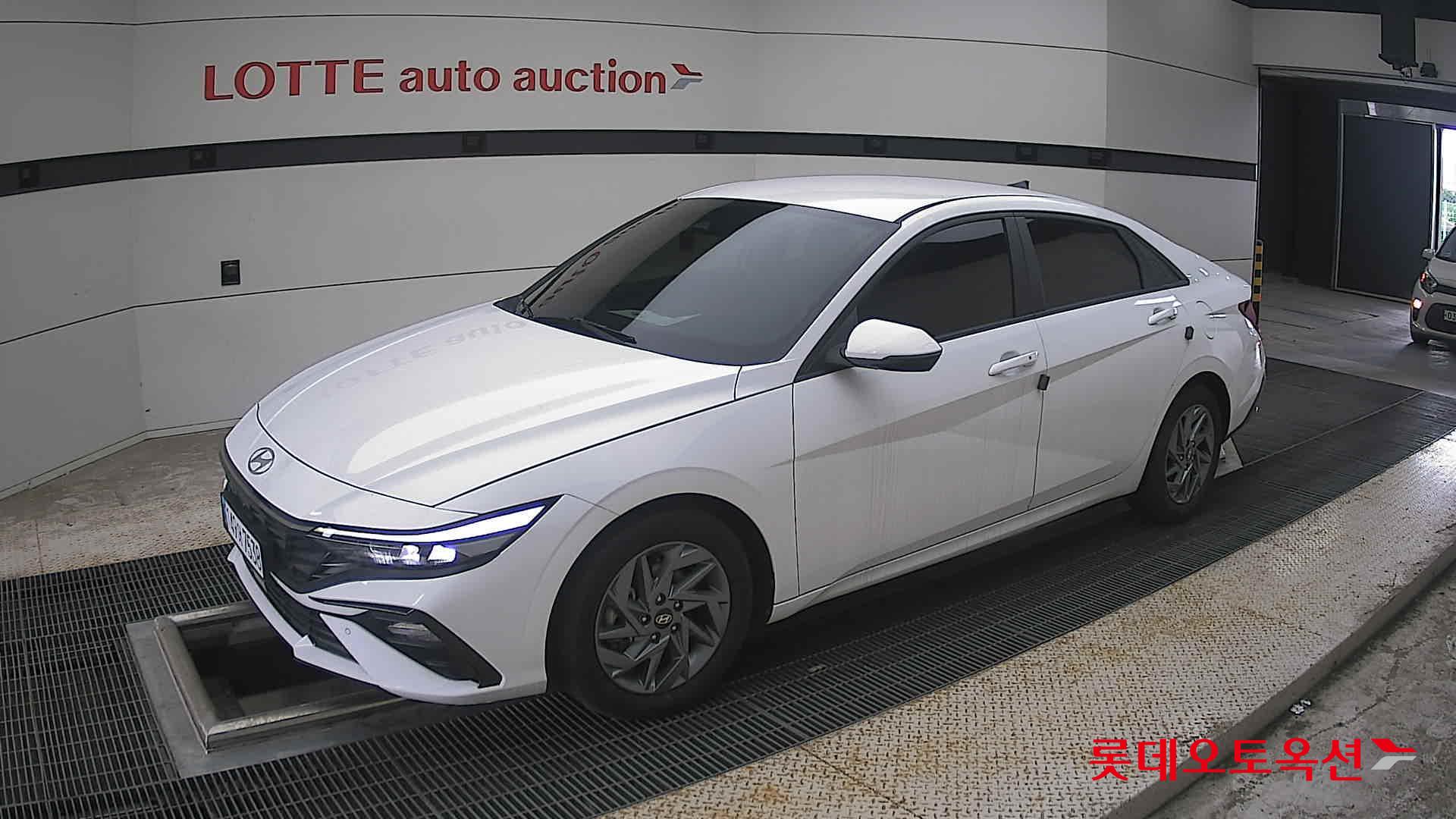 2024 - hyundai avante