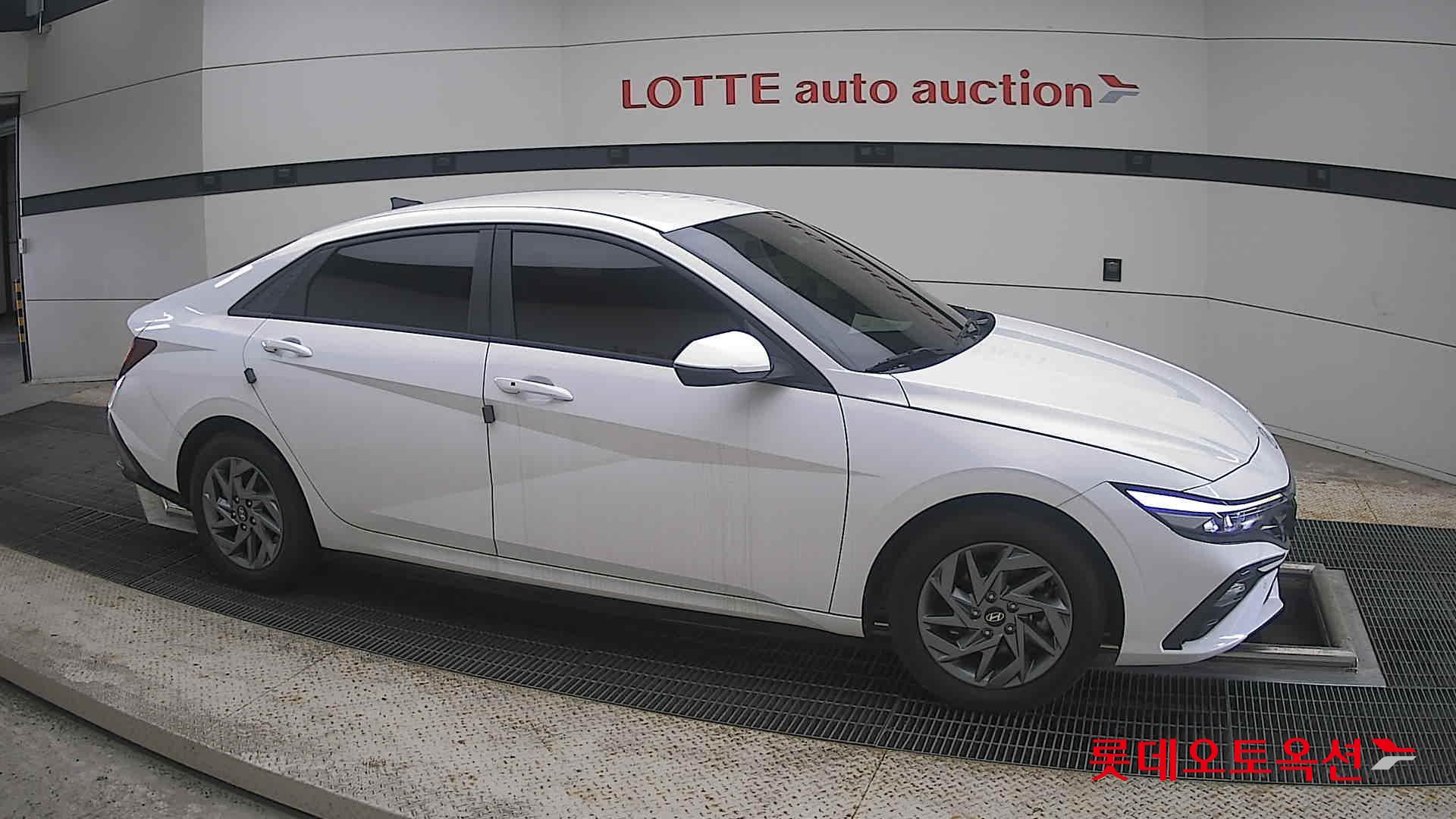 2024 - hyundai avante