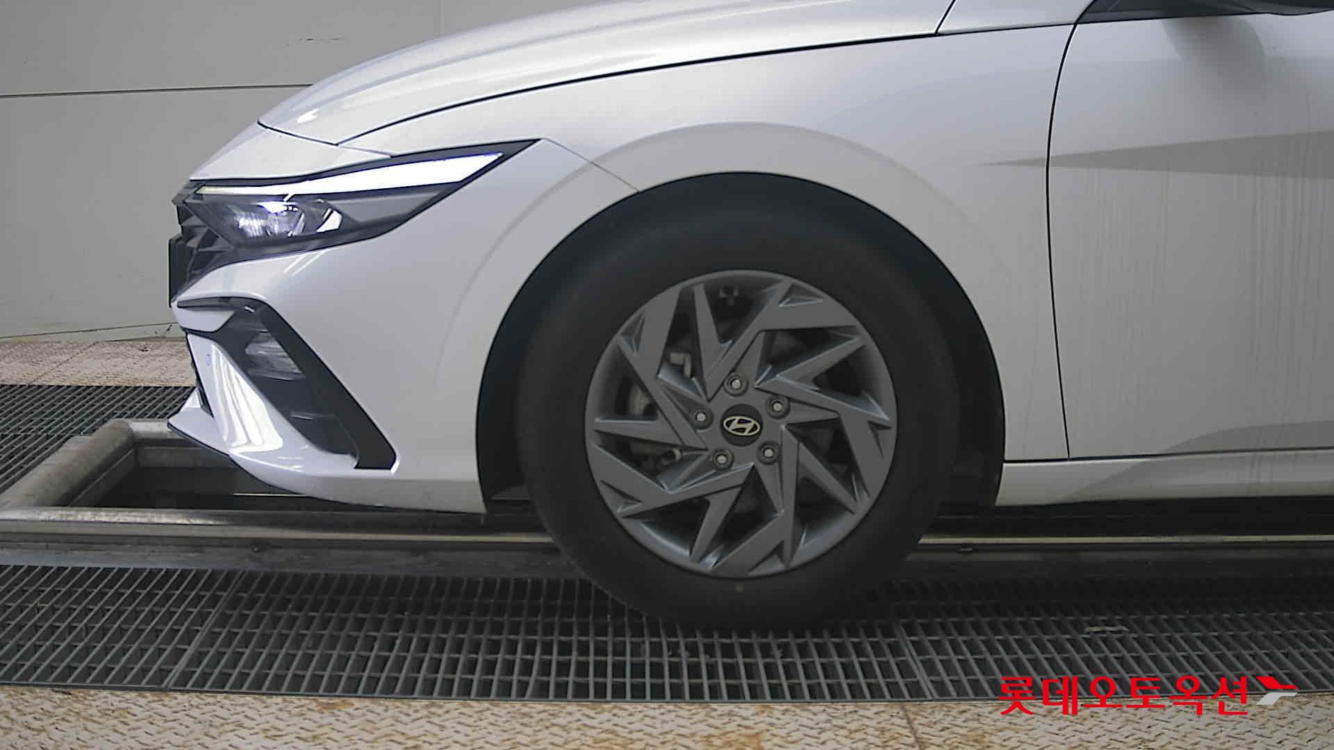 2024 - hyundai avante