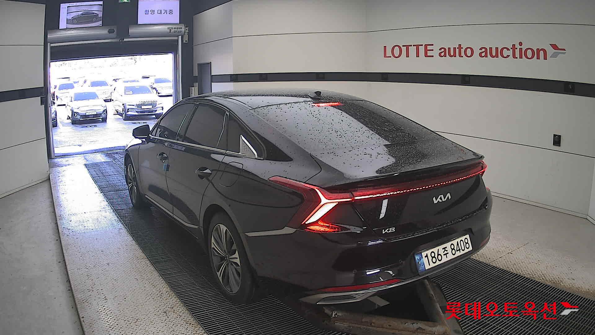 صورة إضافية