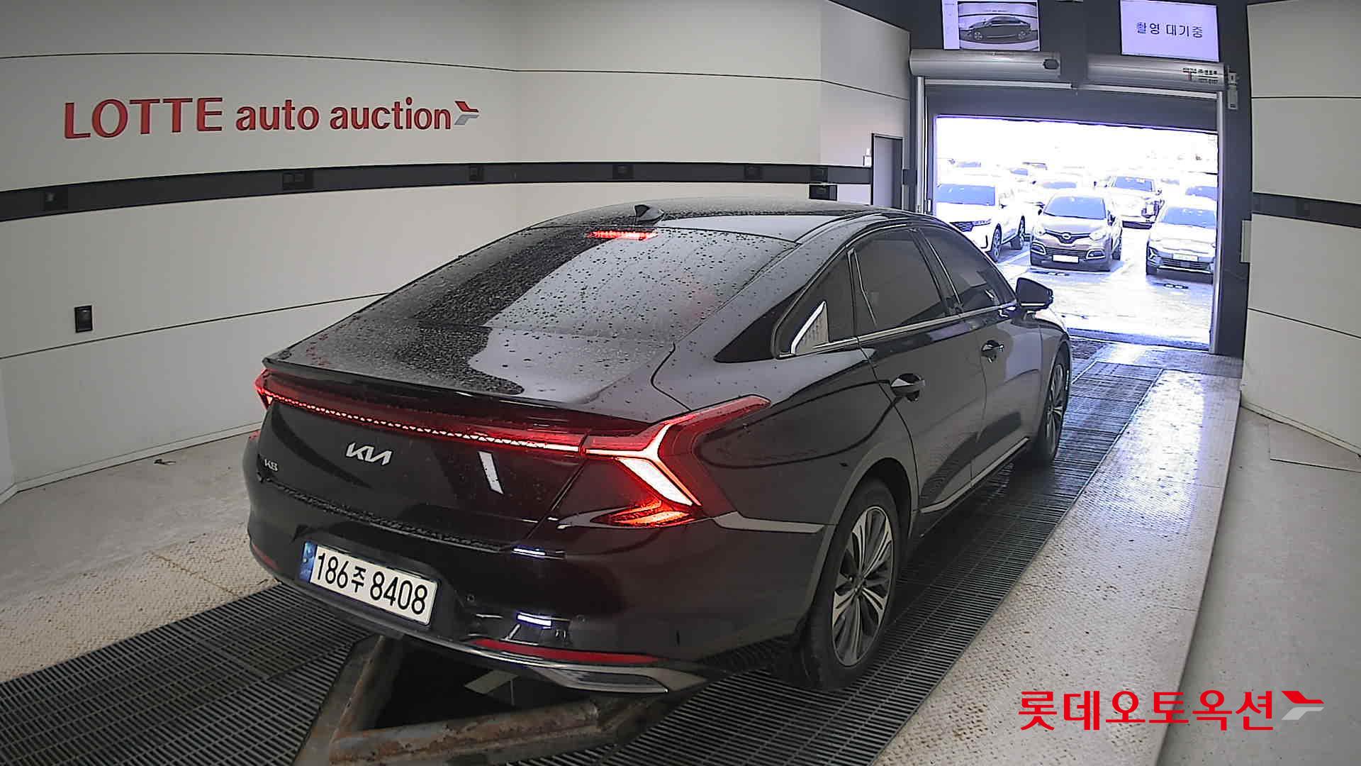 صورة إضافية