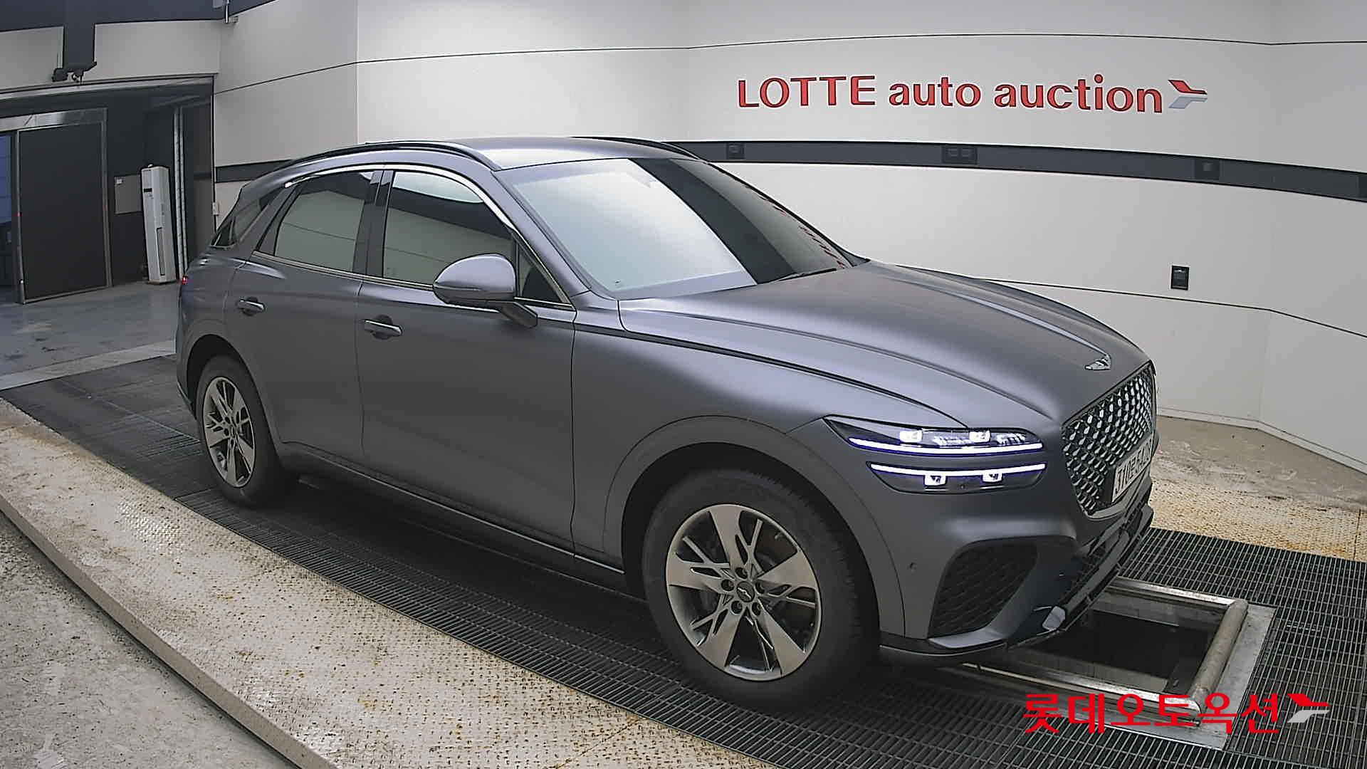 2022 - genesis gv70