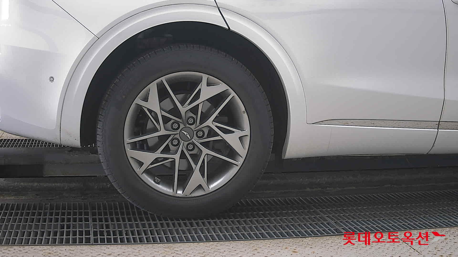 Hyundai GV70 id 3628804 из Кореи 24