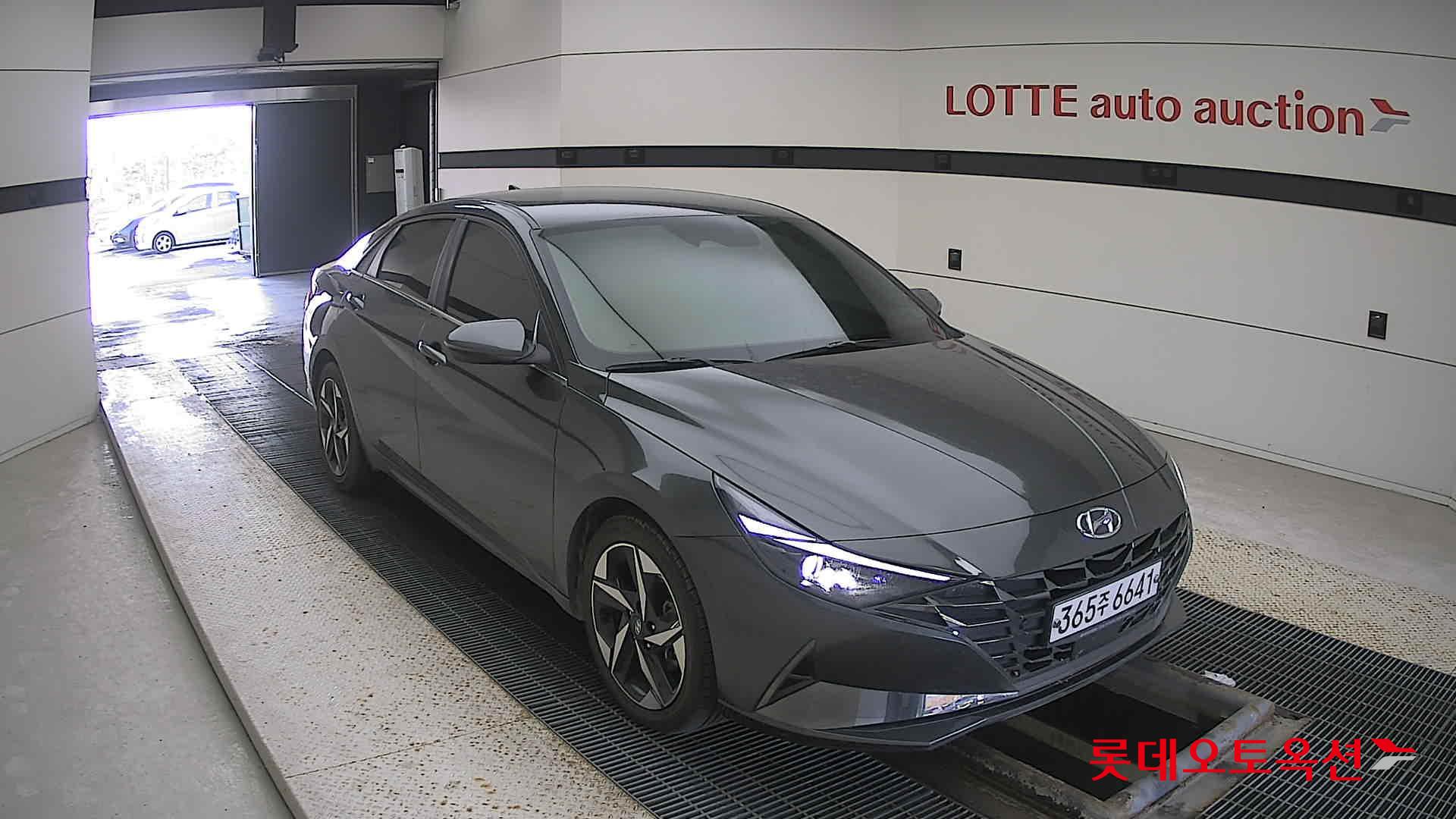 Hyundai Avante 2021 Другое из Кореи, фото 2