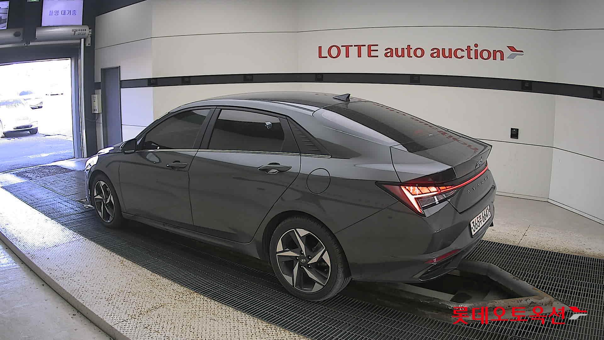 Hyundai Avante id 3628785 из Кореи 10