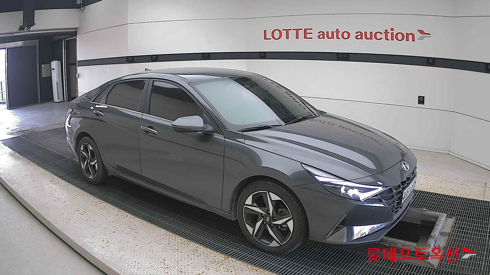 Hyundai Avante id 3628785 из Кореи 16