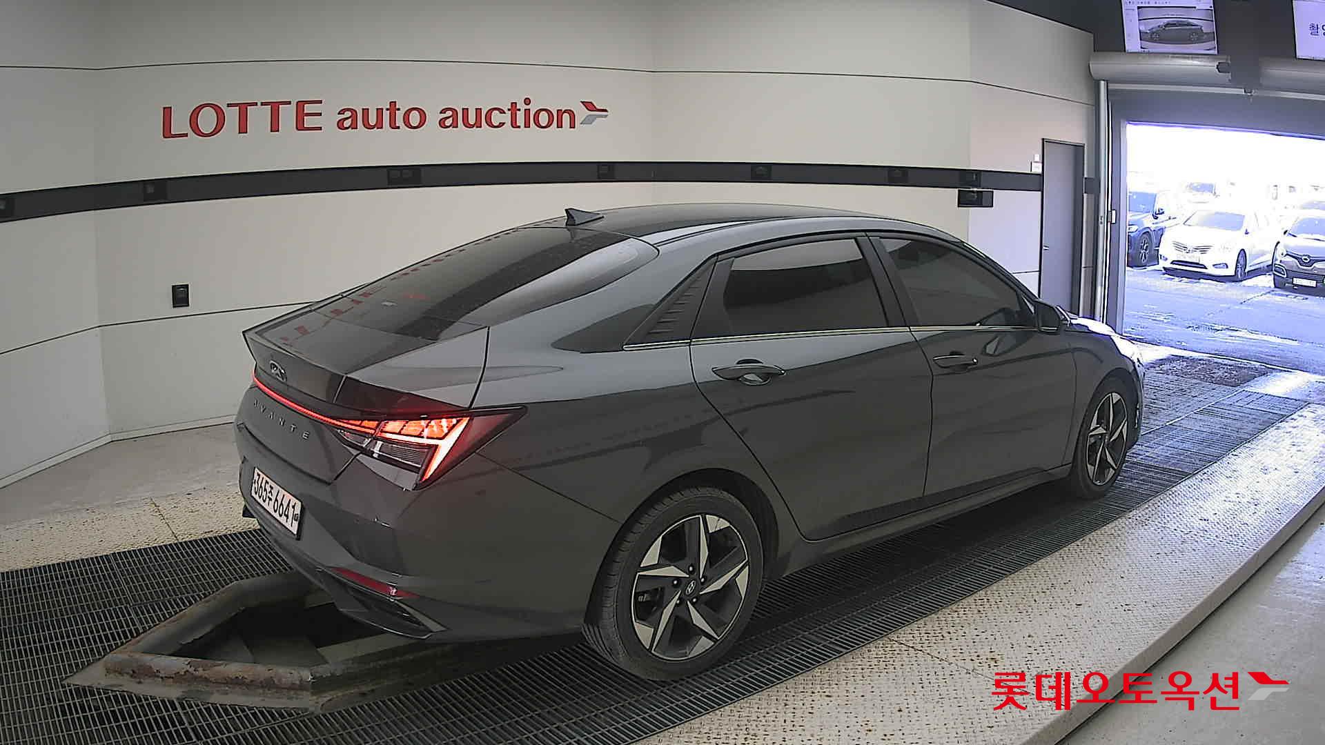 Hyundai Avante id 3628785 из Кореи 19