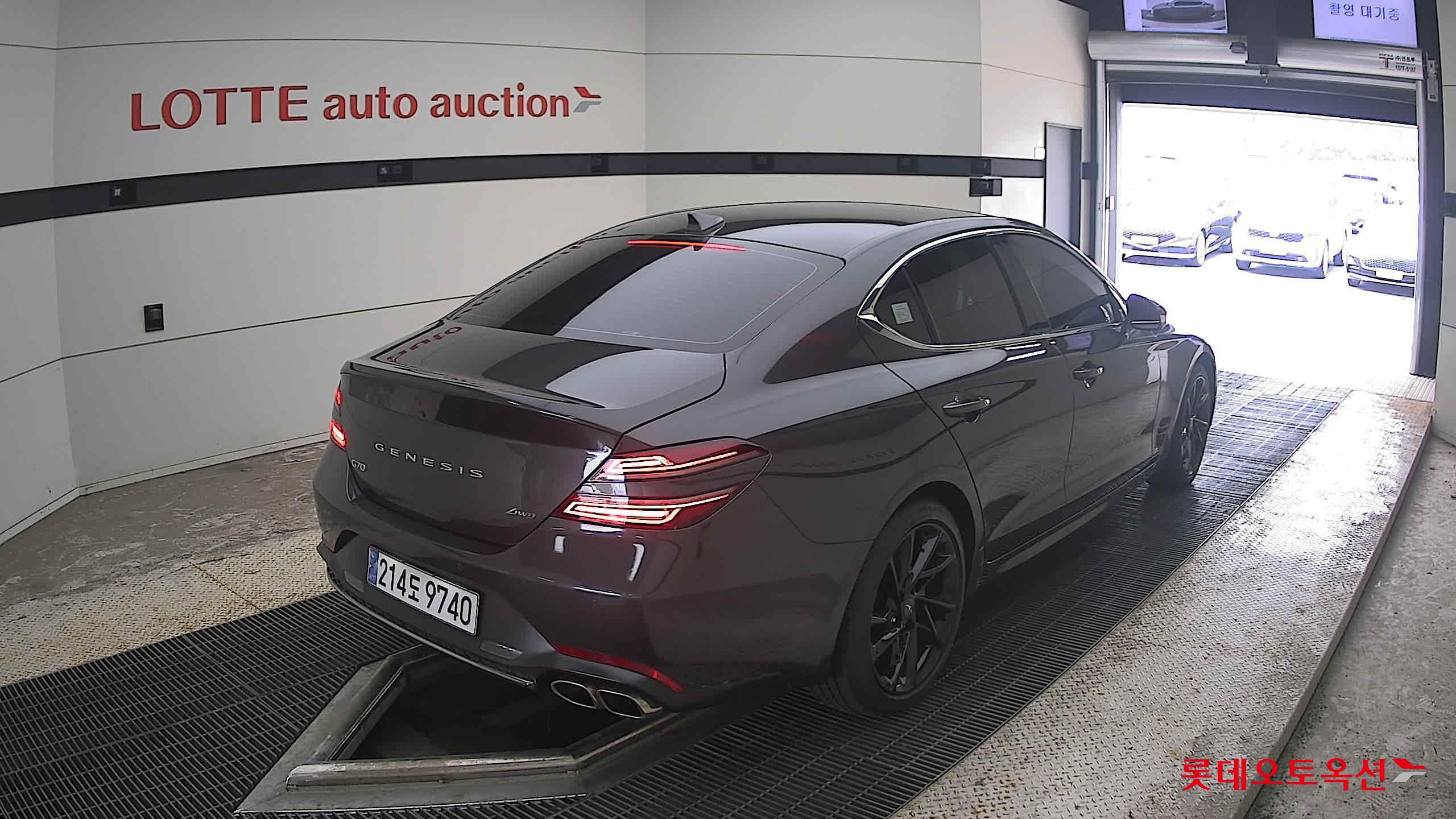 2023 - genesis g70
