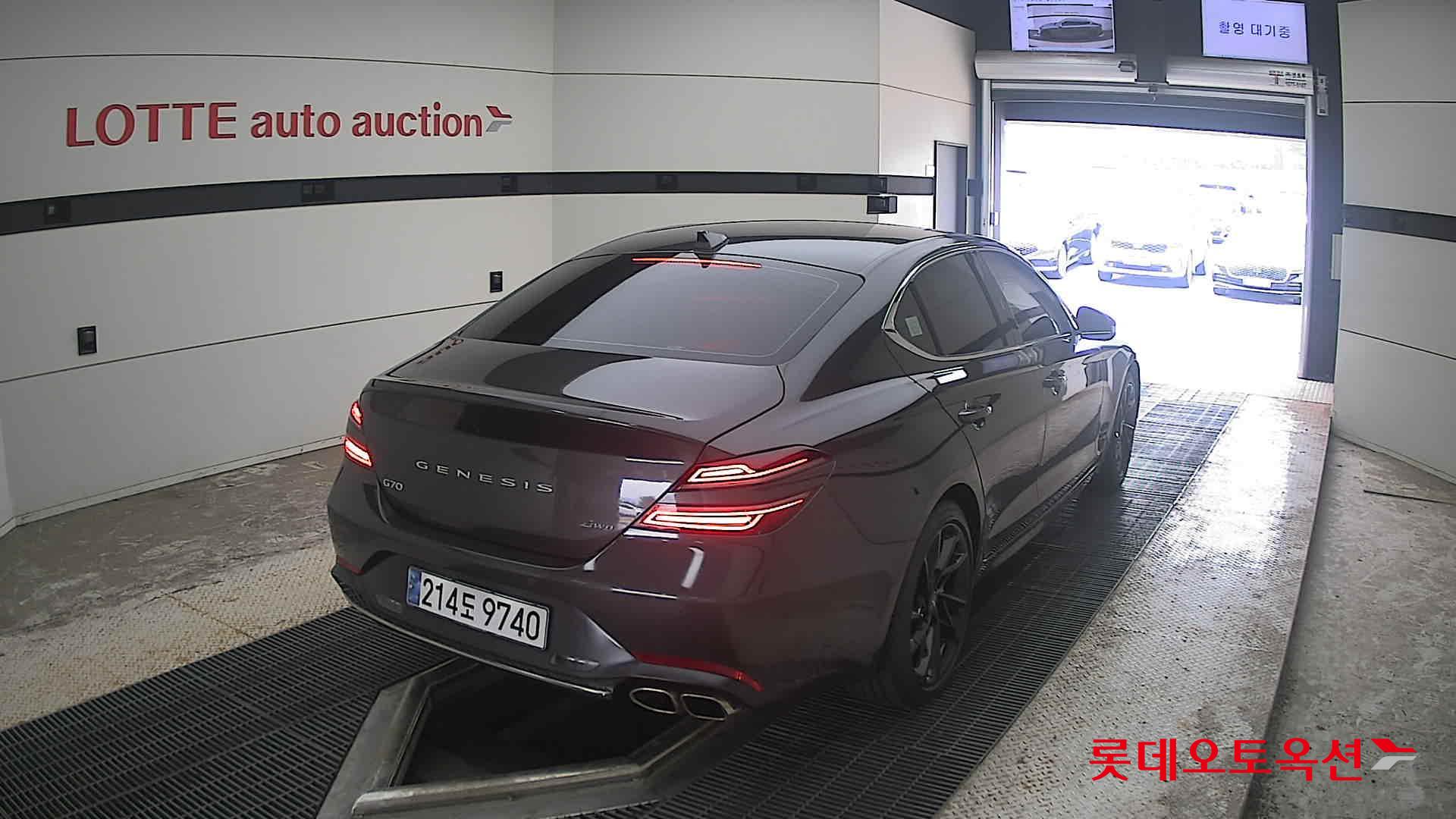 2023 - genesis g70
