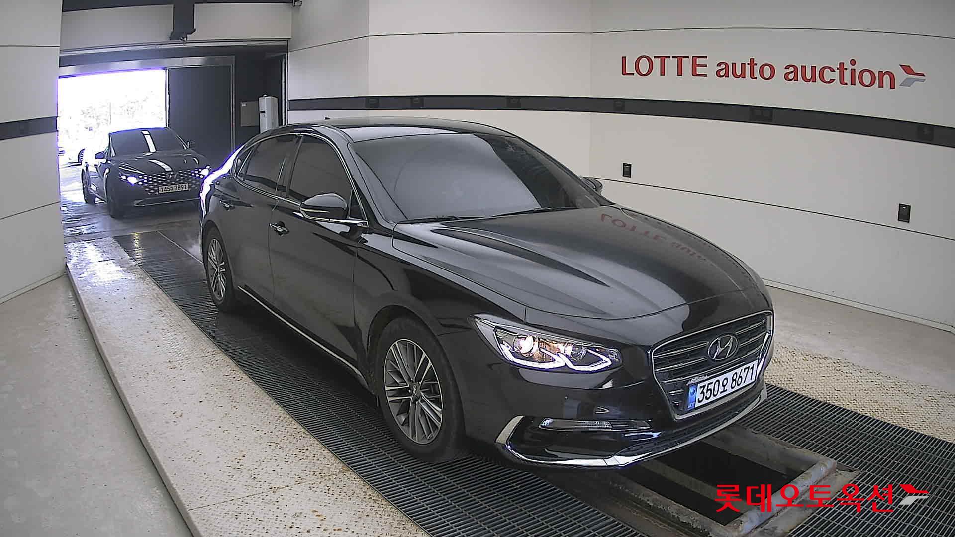 Hyundai Grandeur 2018 Черный из Кореи, фото 2