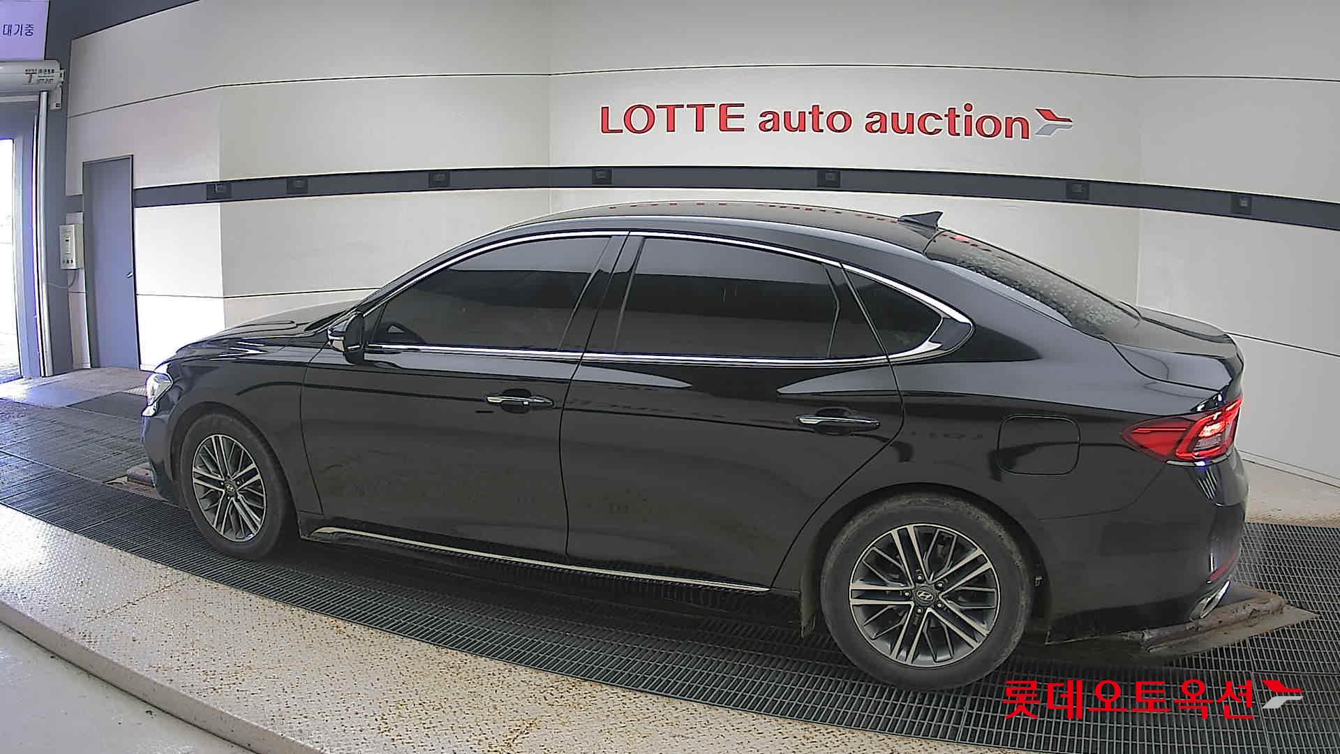 Hyundai Grandeur id 3628772 из Кореи 11