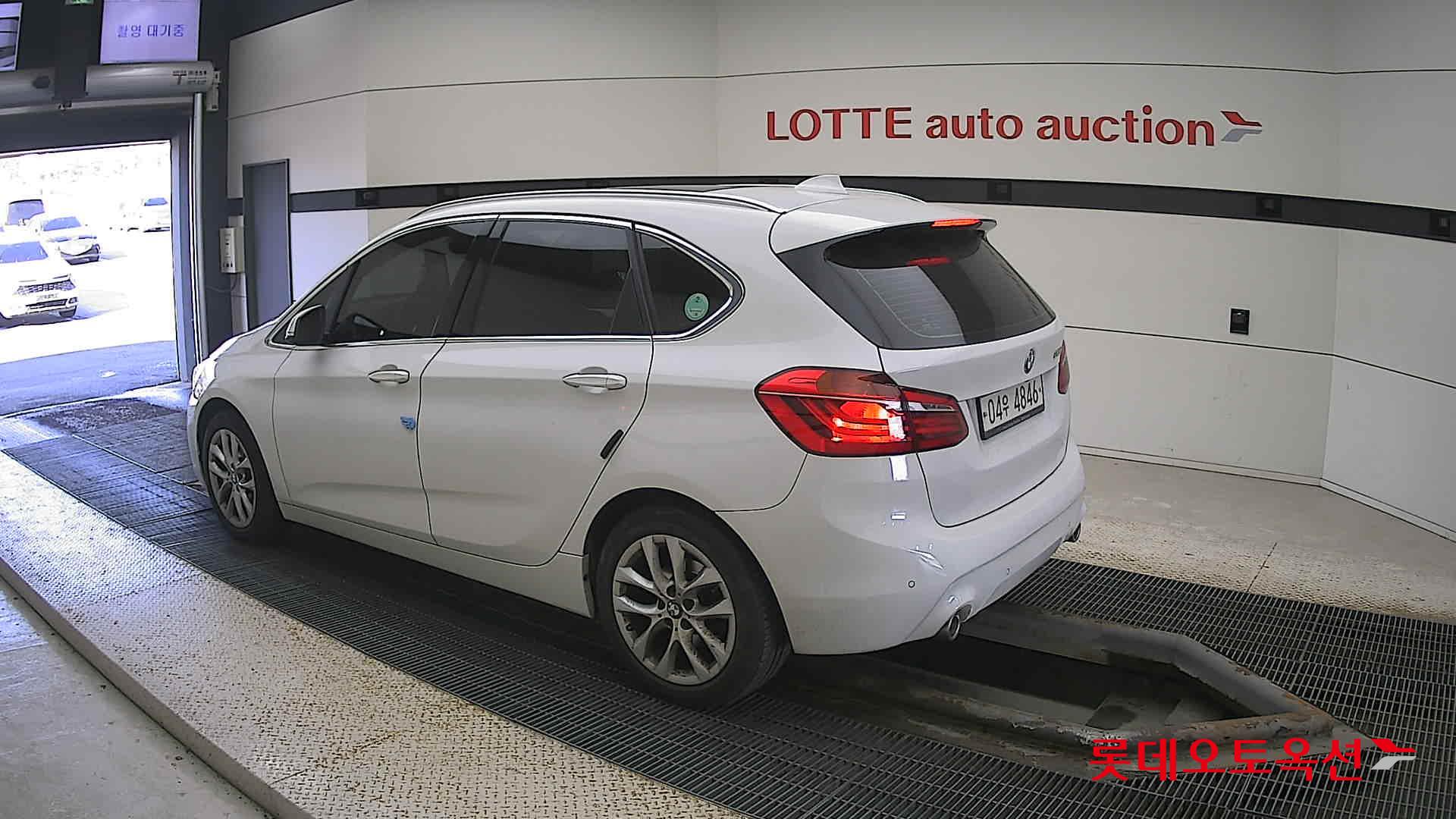 BMW  Active Tourer JOY id 3628881 из Кореи 10