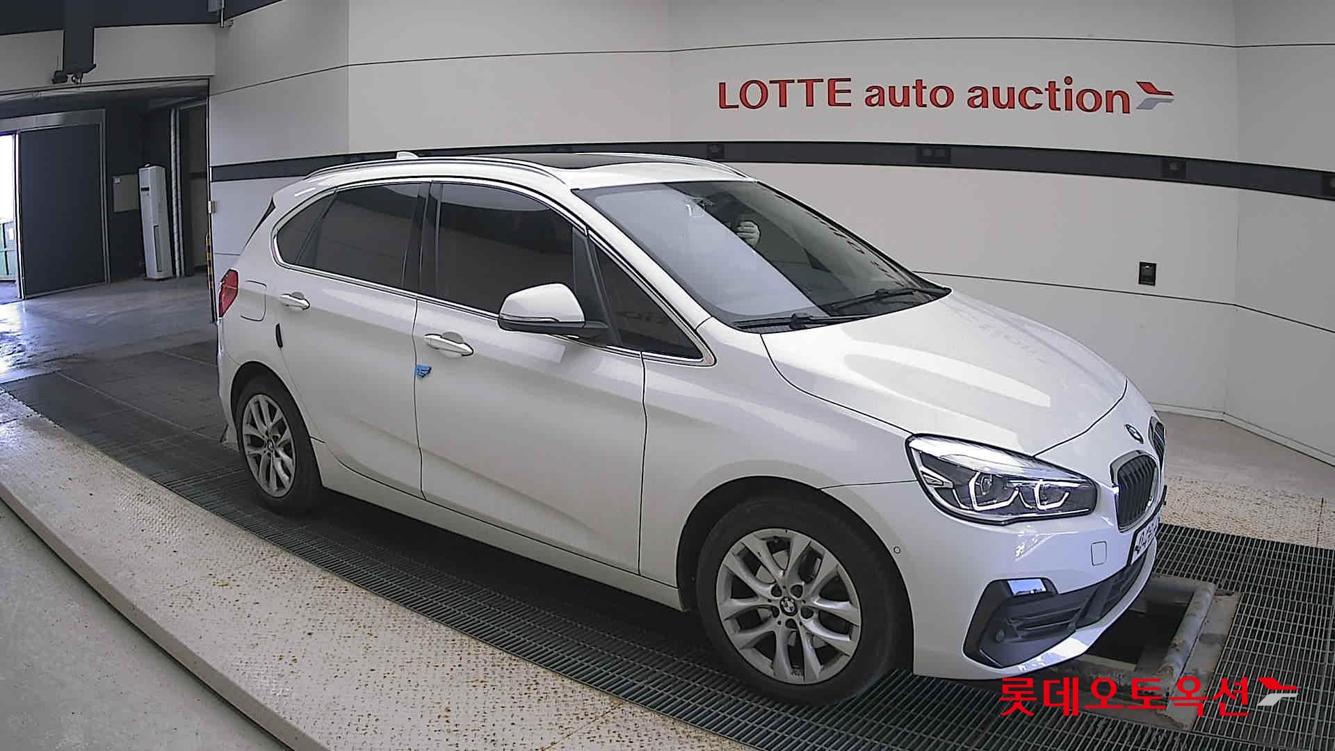 BMW  Active Tourer JOY id 3628881 из Кореи 16