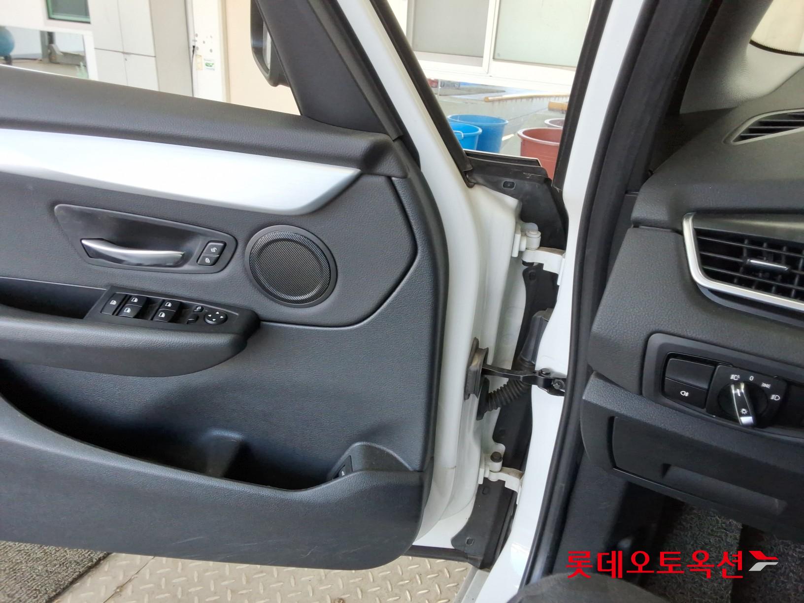 BMW  Active Tourer JOY id 3628881 из Кореи 28