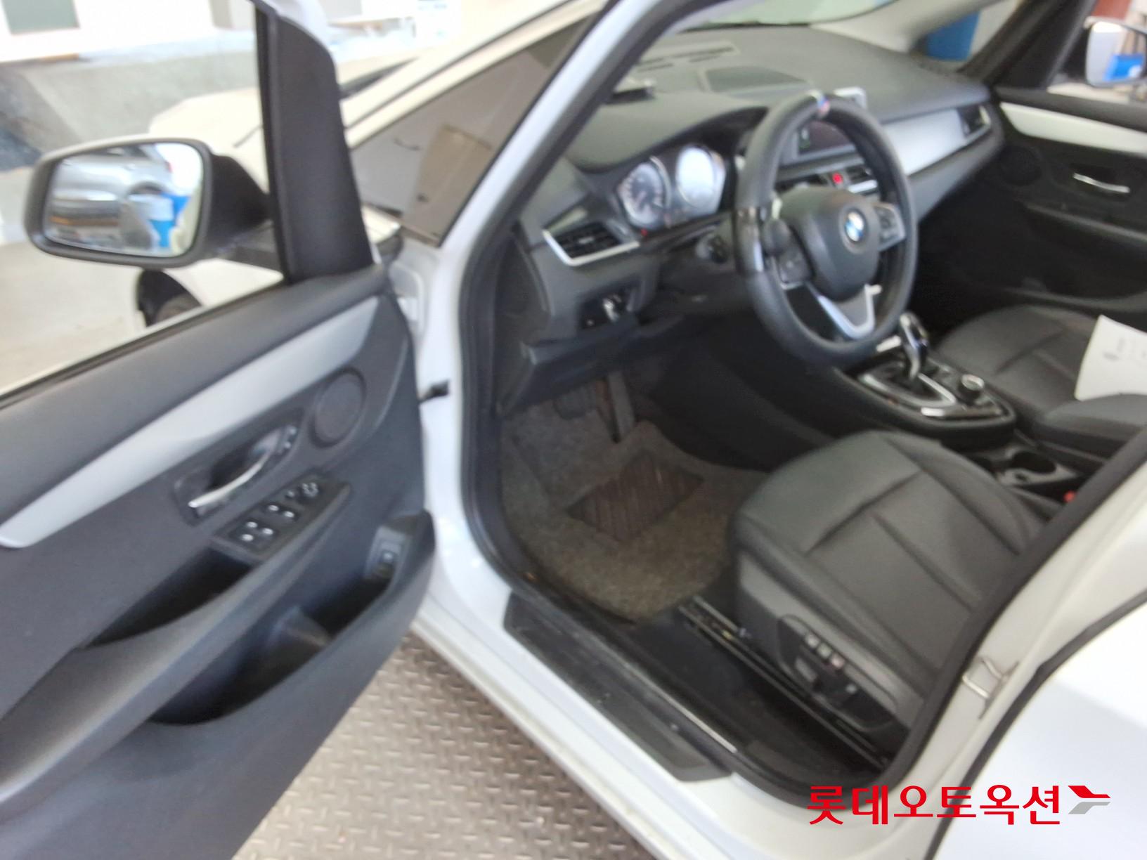 BMW  Active Tourer JOY id 3628881 из Кореи 35