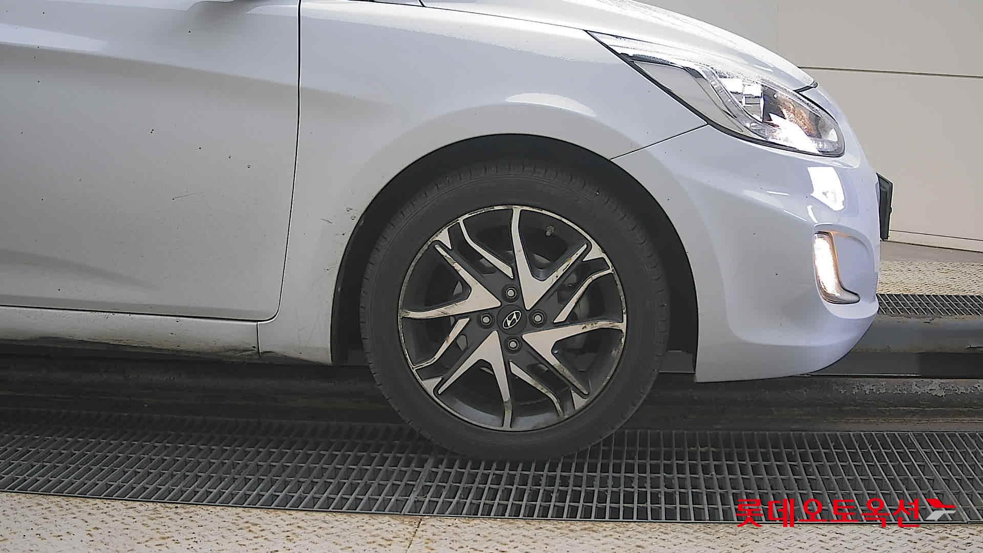 Hyundai Accent id 3628793 из Кореи 23