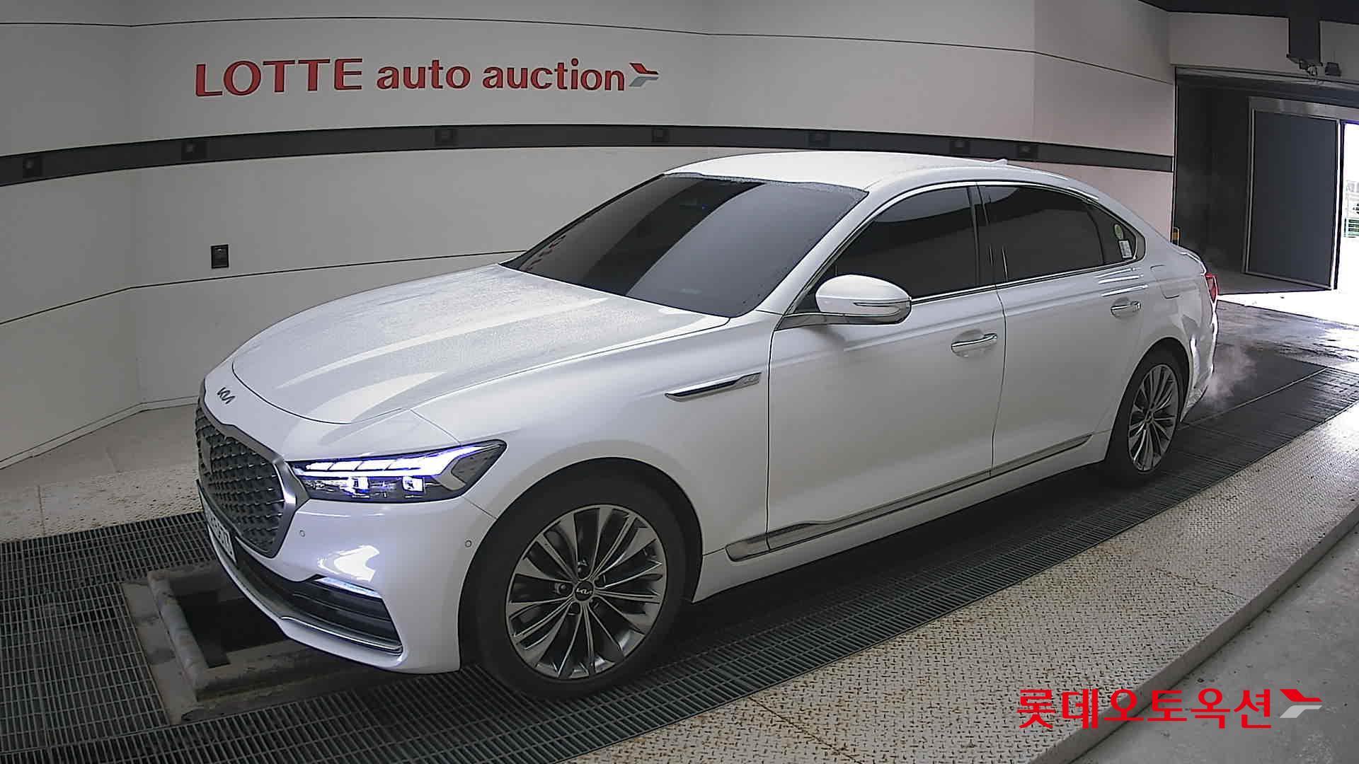 2022 - kia k9