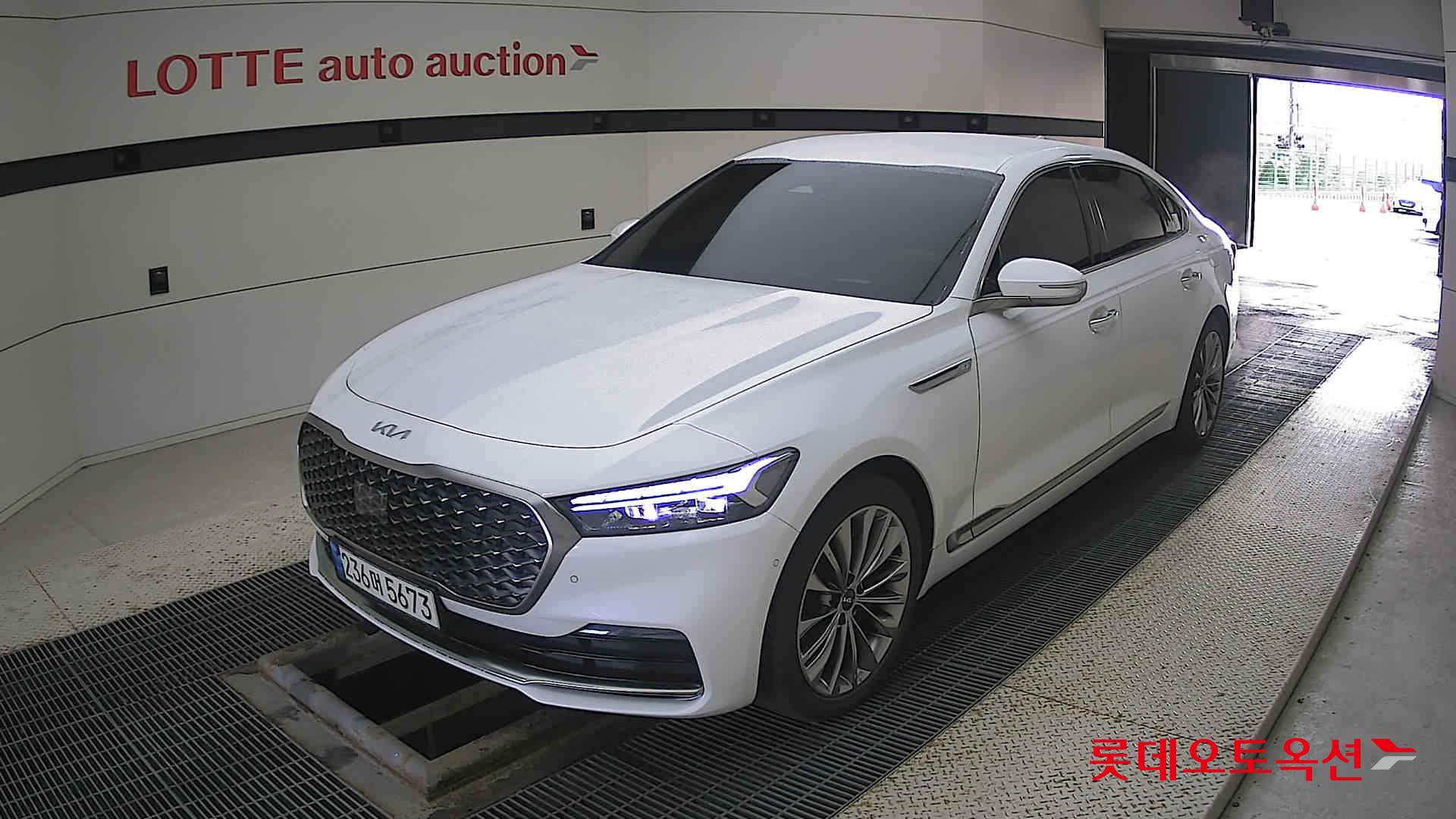 2022 - kia k9