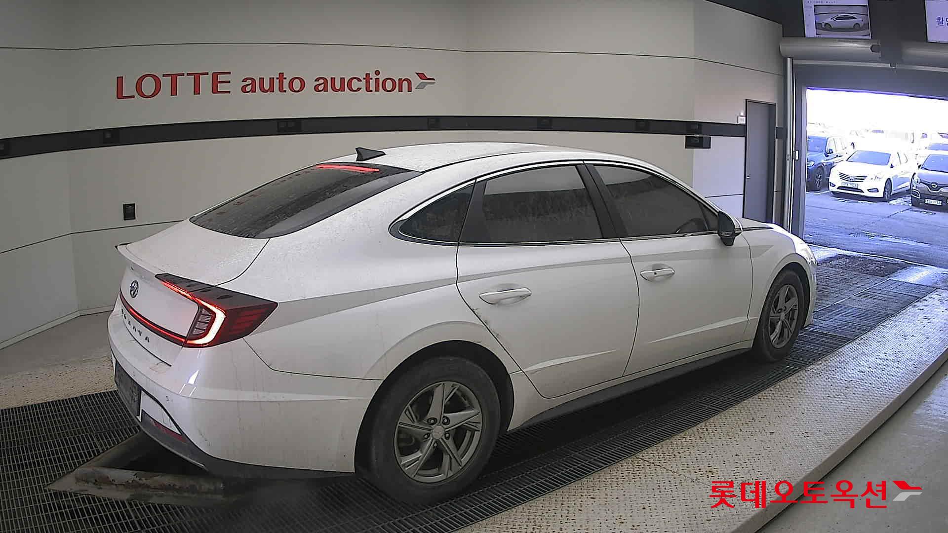 صورة إضافية