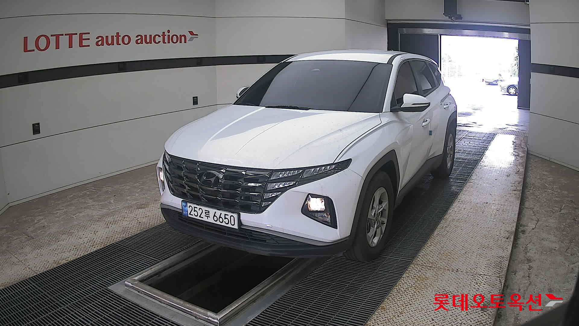 2023 - hyundai tucson