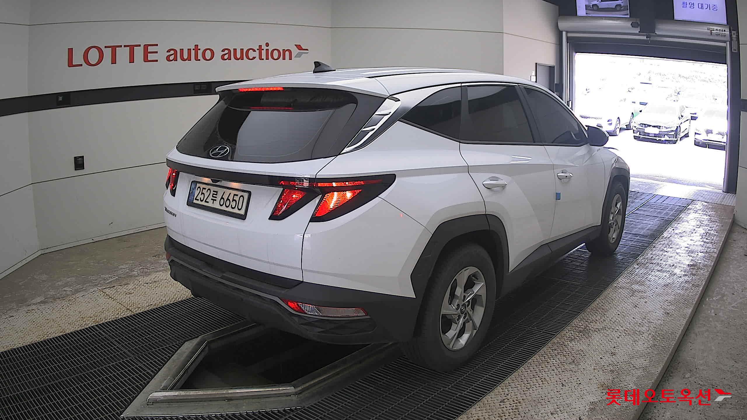 2023 - hyundai tucson