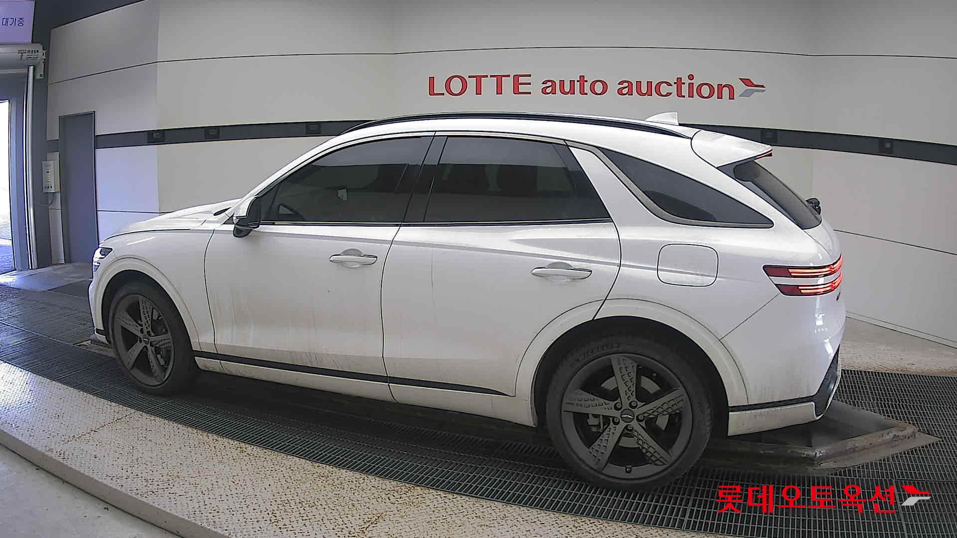 Hyundai GV70 id 3628798 из Кореи 11