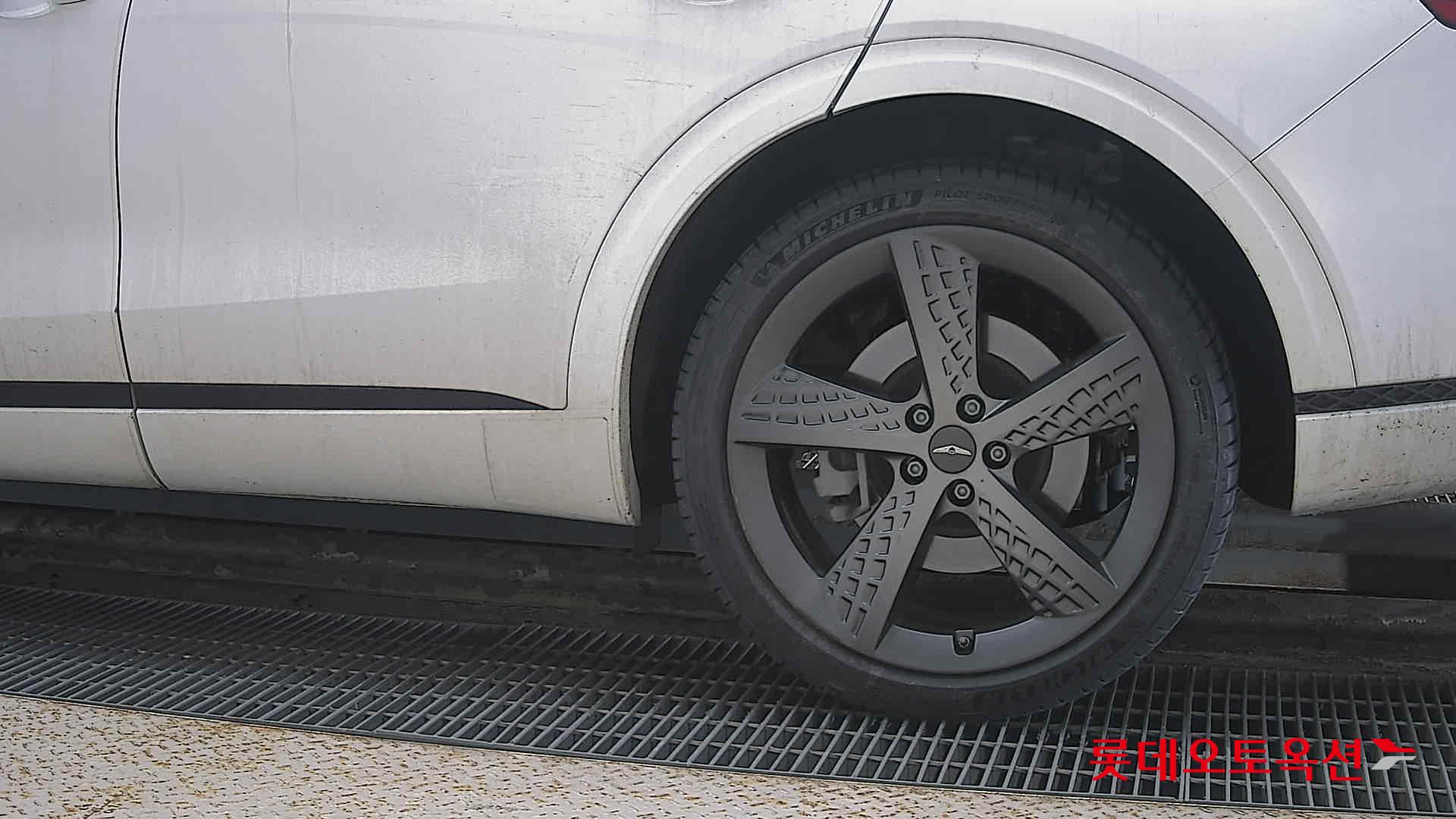 Hyundai GV70 id 3628798 из Кореи 22