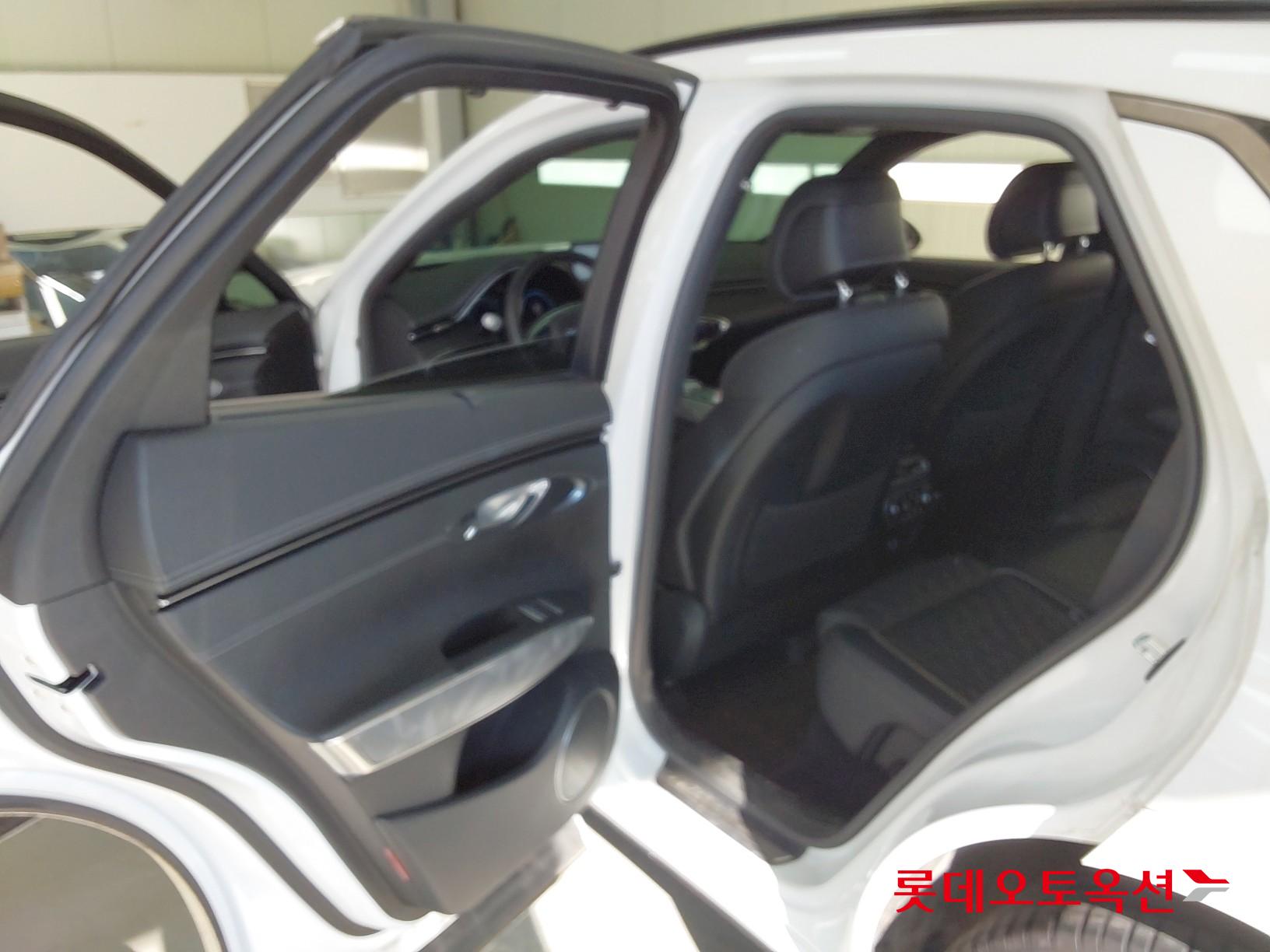 Hyundai GV70 id 3628798 из Кореи 36